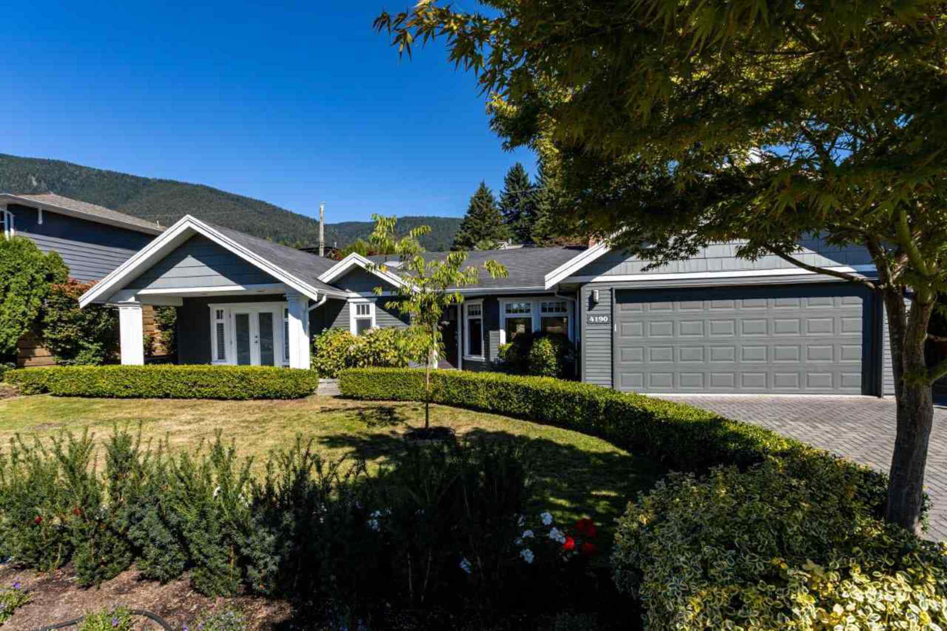4190-highland-boulevard-forest-hills-nv-north-vancouver-04 at 4190 Highland Boulevard, Forest Hills NV, North Vancouver