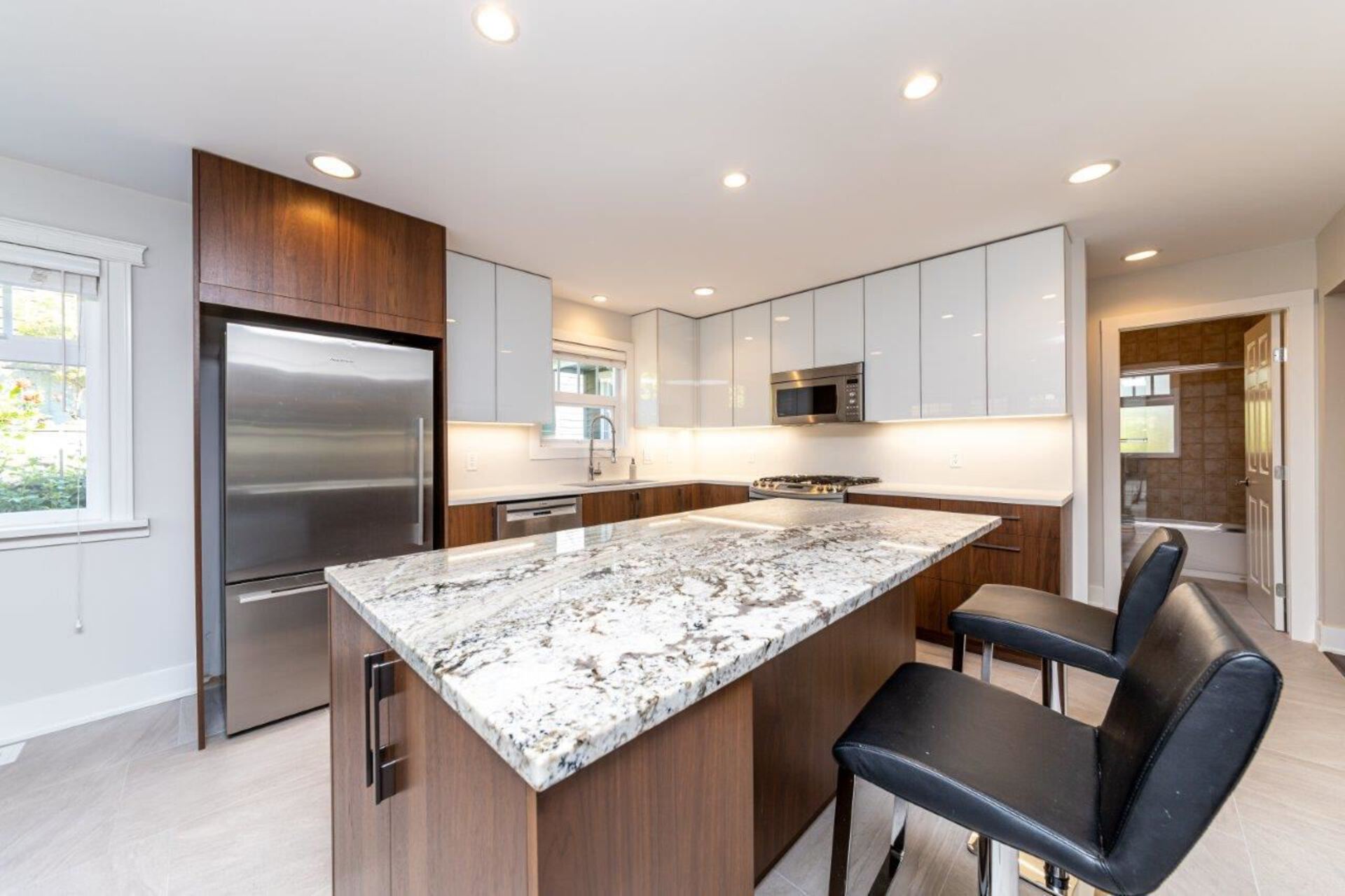 4190-highland-boulevard-forest-hills-nv-north-vancouver-30 at 4190 Highland Boulevard, Forest Hills NV, North Vancouver