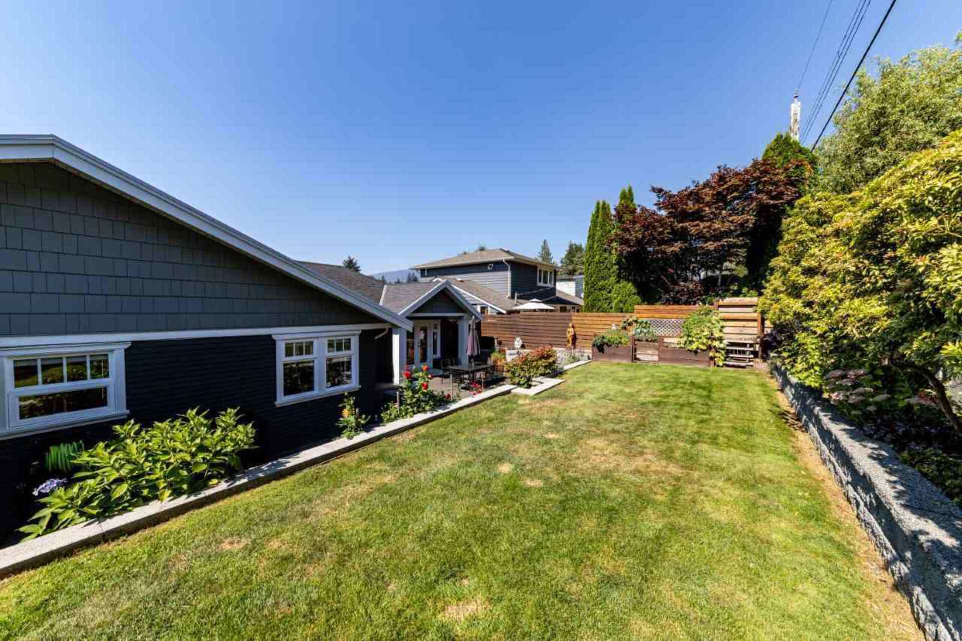 4190-highland-boulevard-forest-hills-nv-north-vancouver-38 at 4190 Highland Boulevard, Forest Hills NV, North Vancouver
