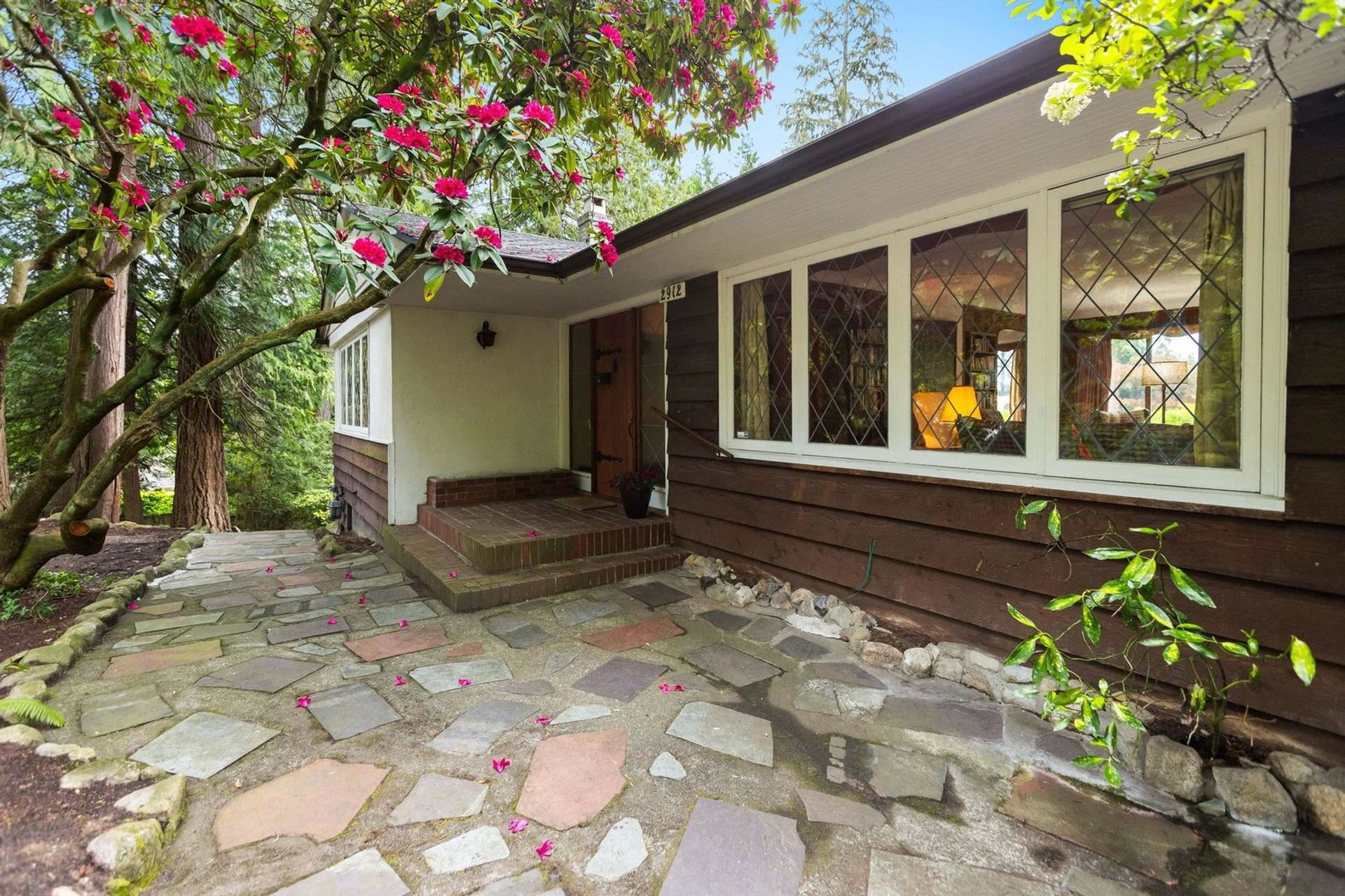 2912-rosebery-avenue-altamont-west-vancouver-02 at 2912 Rosebery Avenue, Altamont, West Vancouver