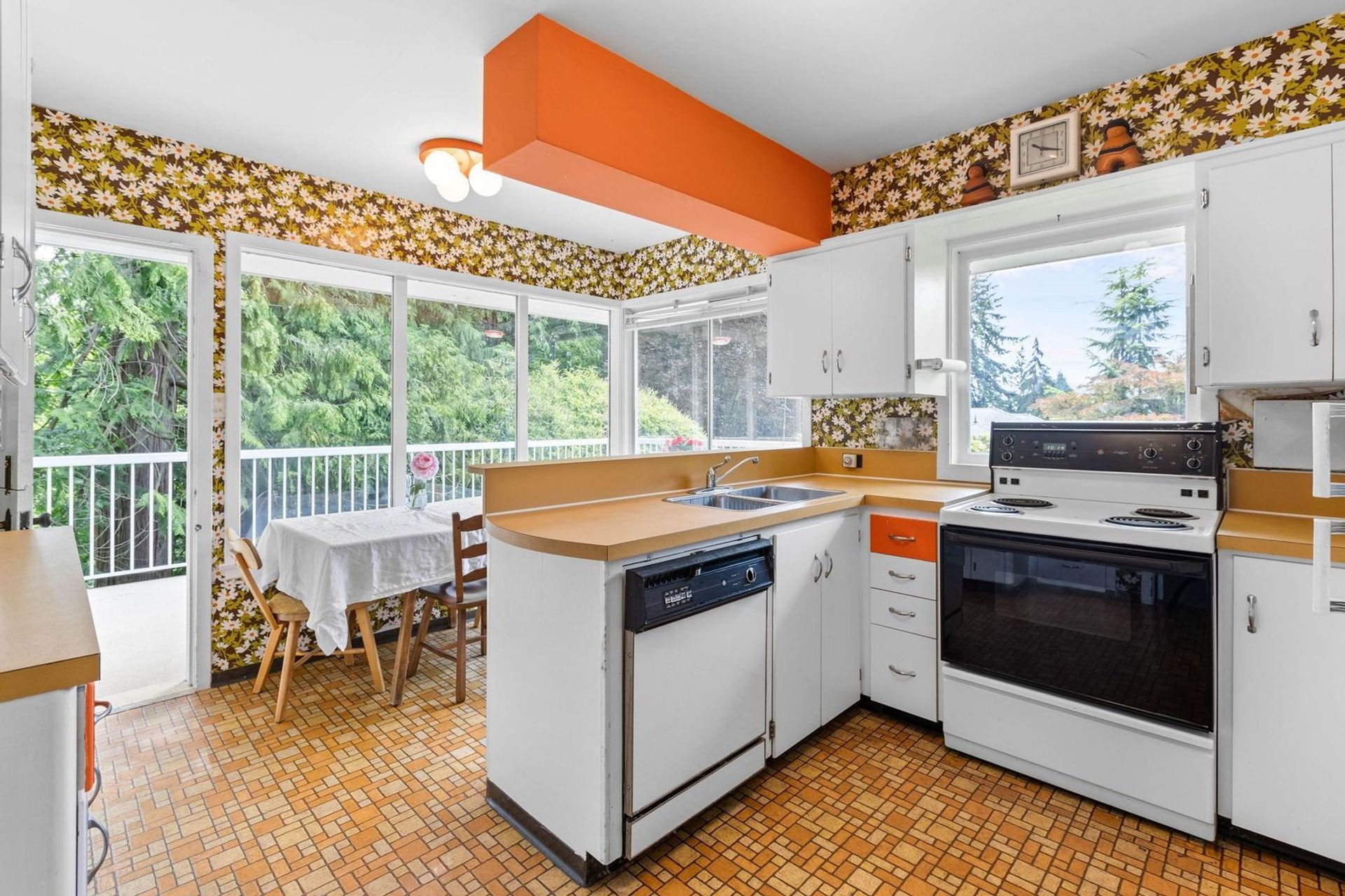 2912-rosebery-avenue-altamont-west-vancouver-09 at 2912 Rosebery Avenue, Altamont, West Vancouver