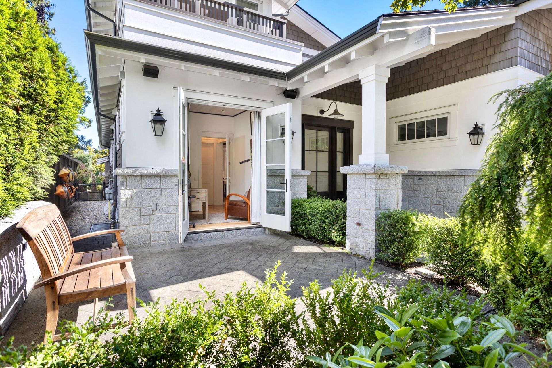 at 4326 Erwin Drive, Cypress, West Vancouver