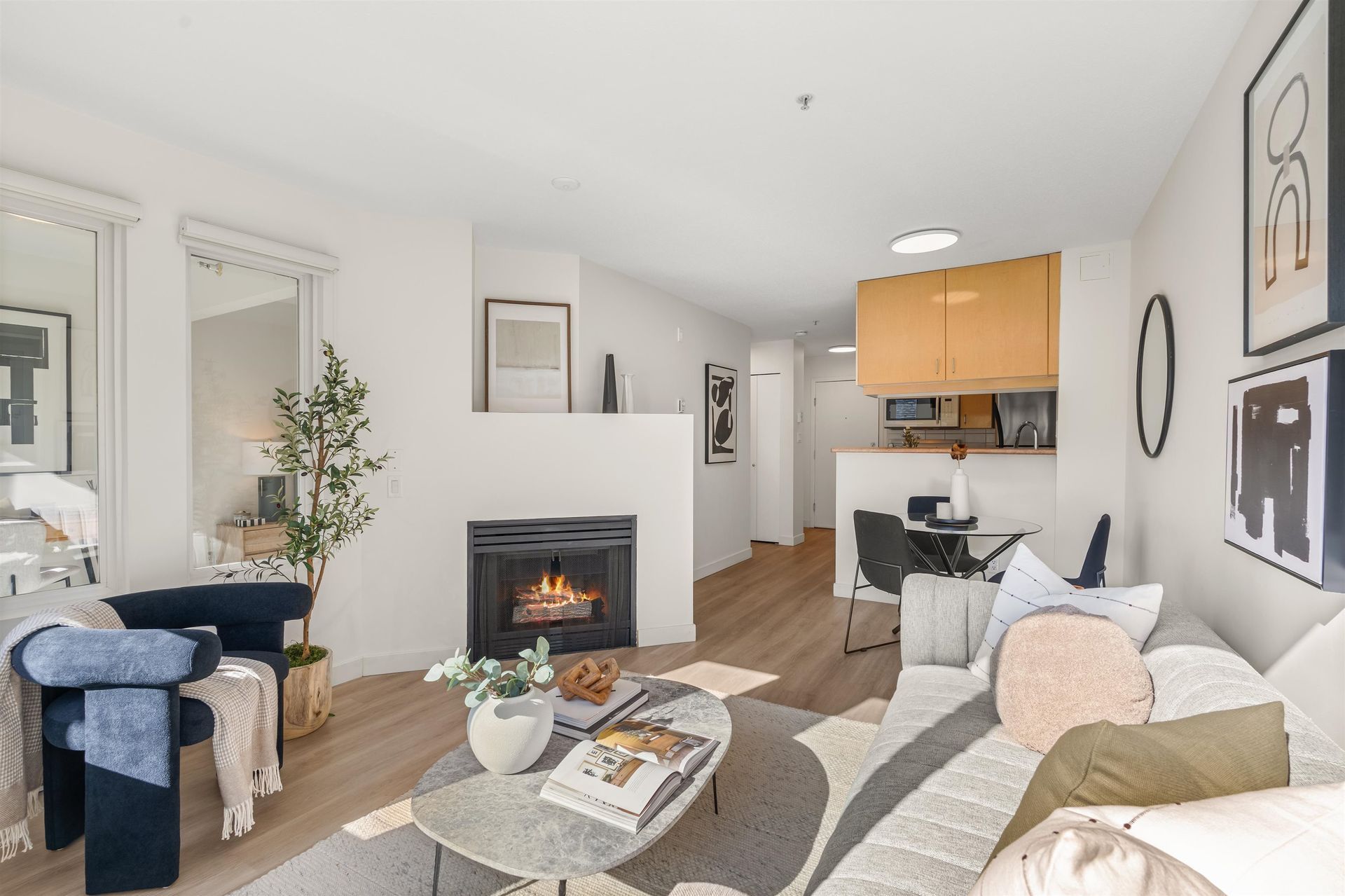 204 - 2680 W 4th Avenue, Kitsilano, Vancouver West  by Julie Miller - Personal Real Estate Corporation 204 - 2680 W 4th Avenue, Kitsilano, Vancouver West