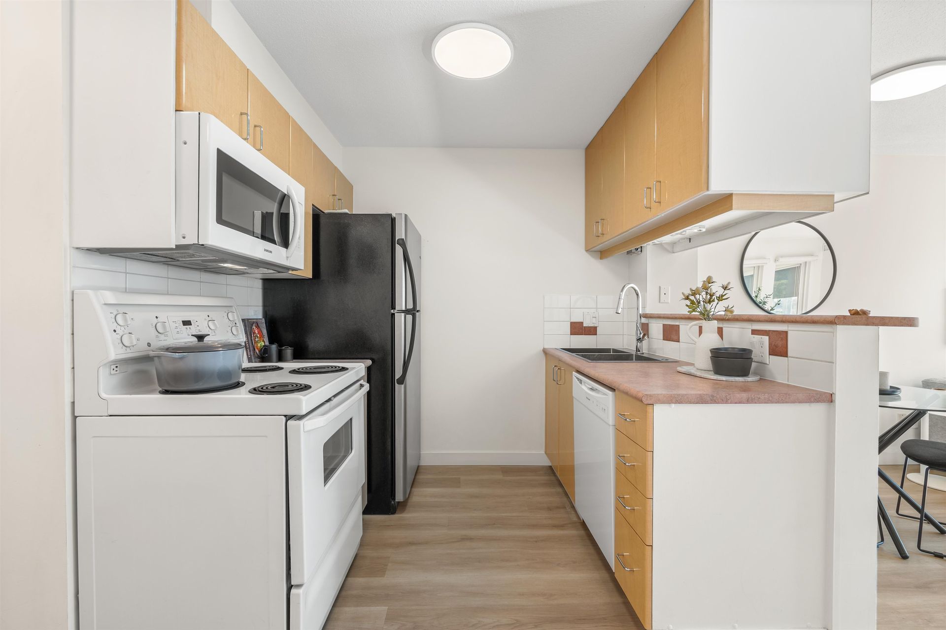 2680-w-4th-avenue-kitsilano-vancouver-west-05 at 204 - 2680 W 4th Avenue, Kitsilano, Vancouver West