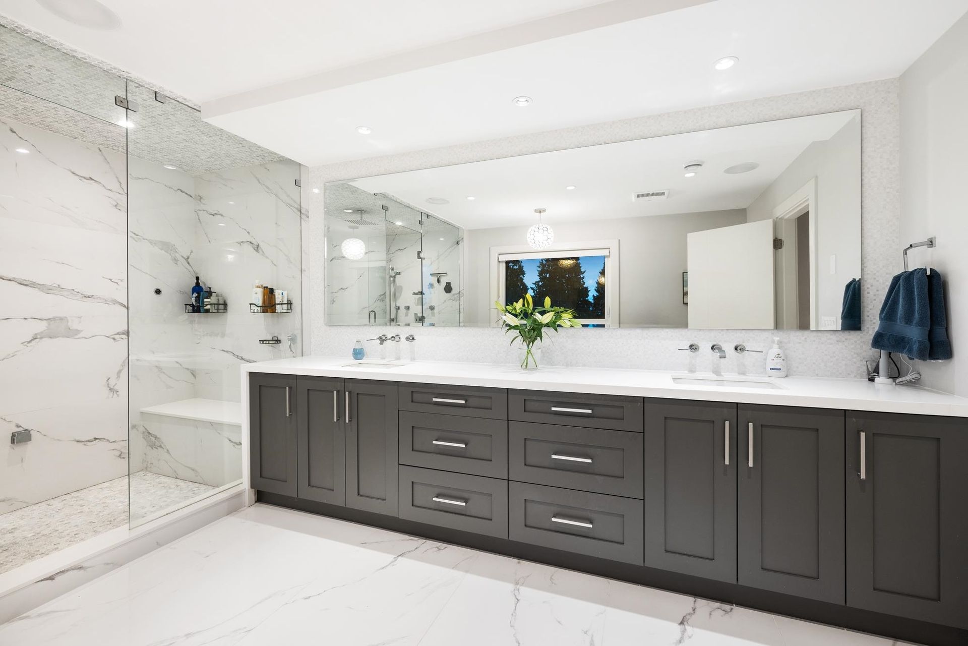 024 at 741 Winona Avenue, Canyon Heights NV, North Vancouver