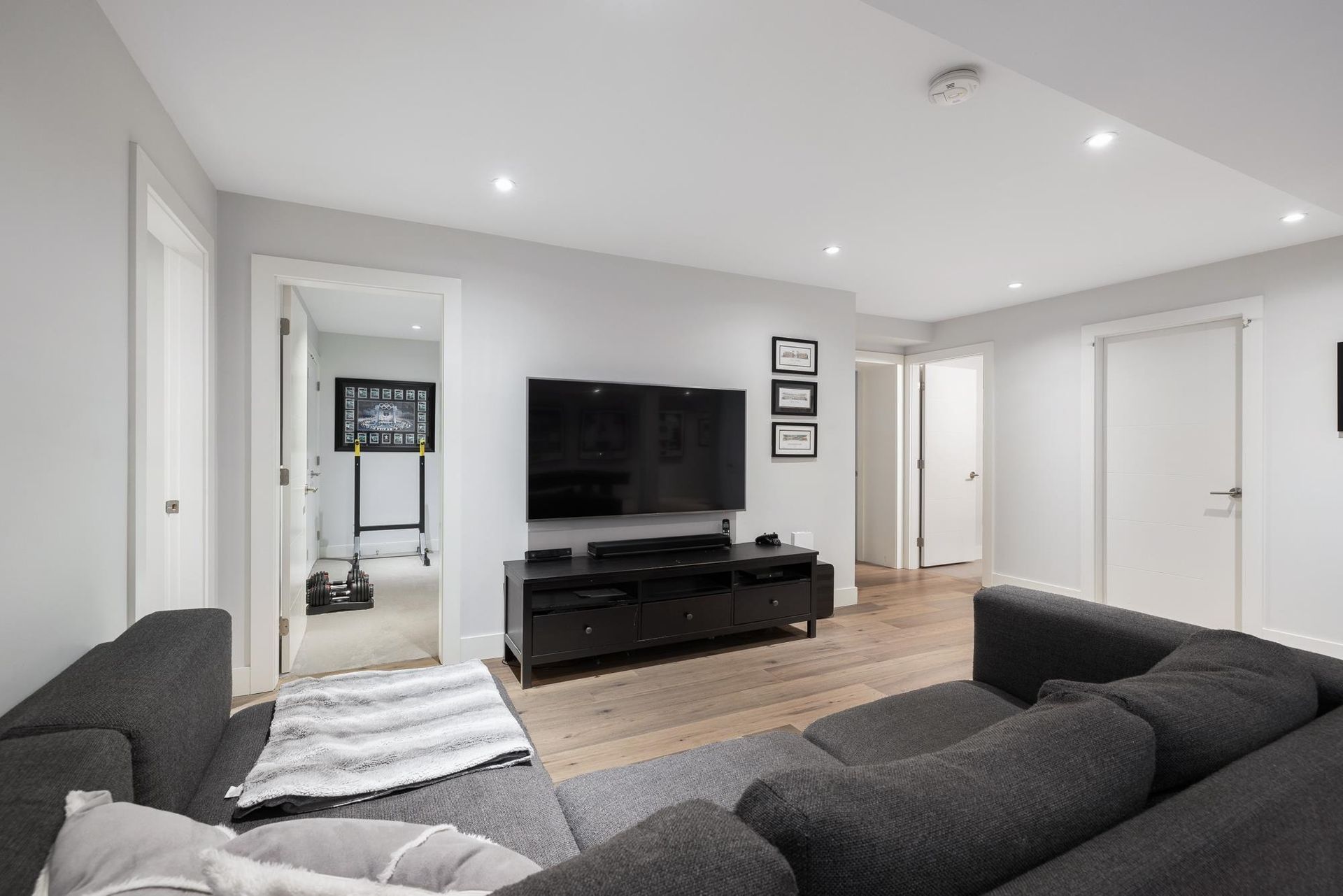 031 at 741 Winona Avenue, Canyon Heights NV, North Vancouver