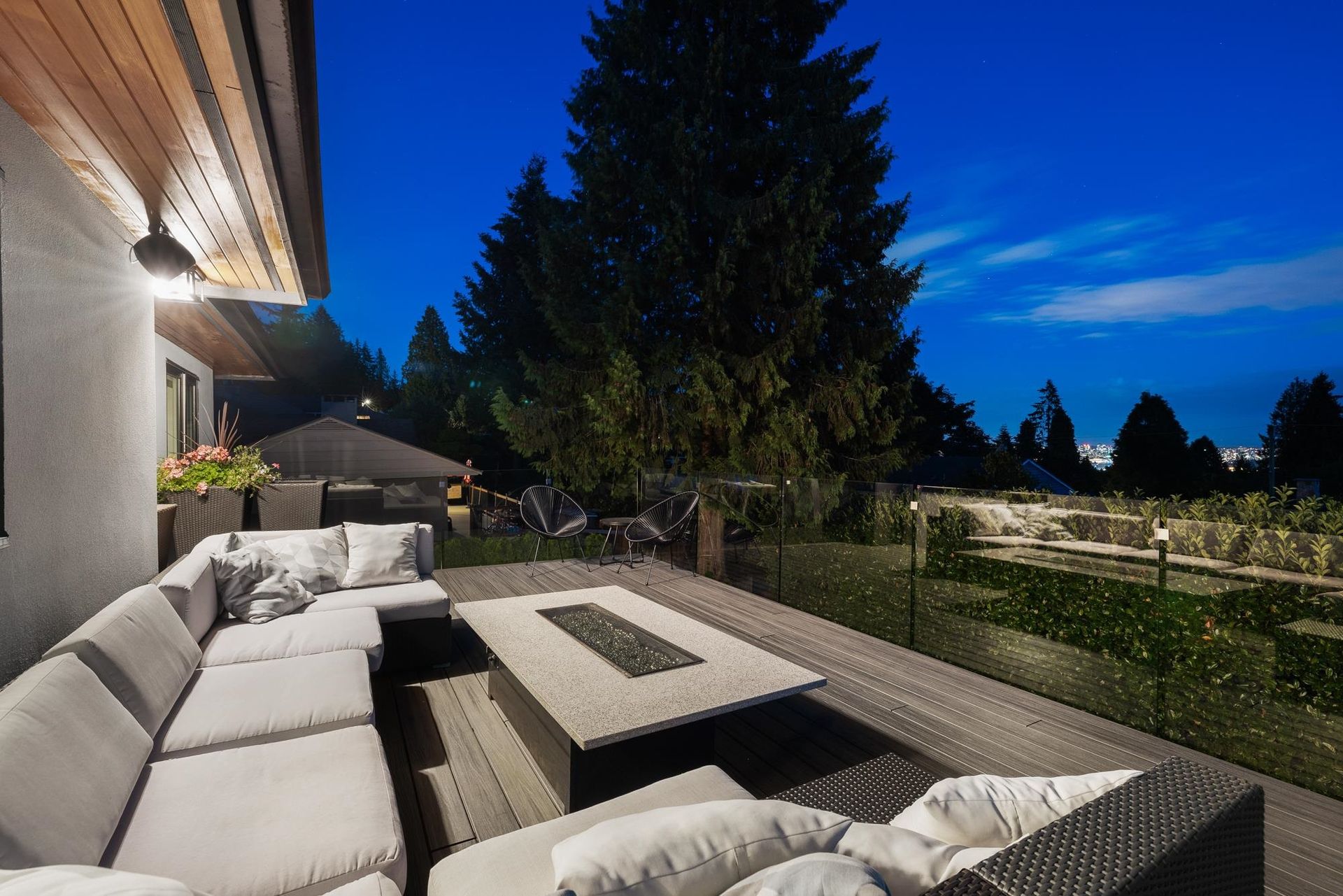 036 at 741 Winona Avenue, Canyon Heights NV, North Vancouver