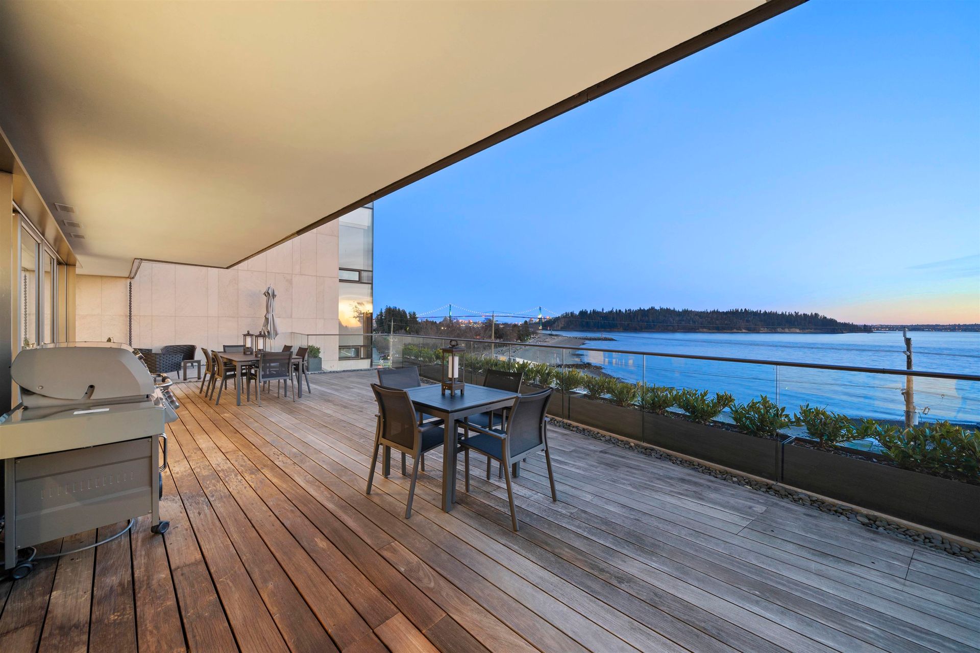 1355-033 at 405 - 1355 Bellevue Avenue, Ambleside, West Vancouver