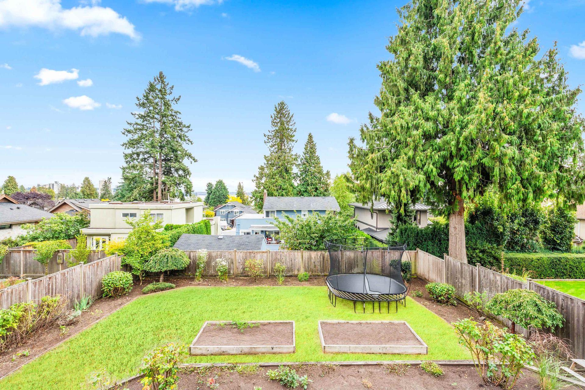 2372-kings-avenue-dundarave-west-vancouver-34 at 2372 Kings Avenue, Dundarave, West Vancouver