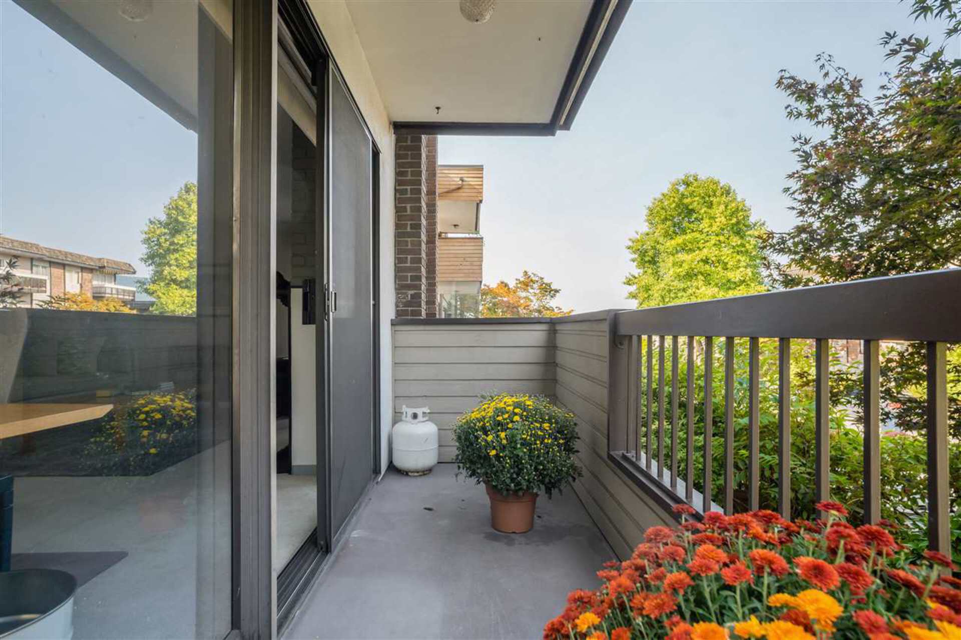 141-e-18th-street-central-lonsdale-north-vancouver-27 at 209 - 141 E 18th Street, Central Lonsdale, North Vancouver