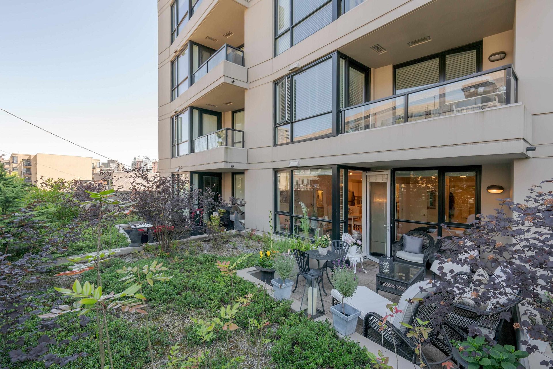 160-w-3rd-street-lower-lonsdale-north-vancouver-18 at 302 - 160 W 3rd Street, Lower Lonsdale, North Vancouver