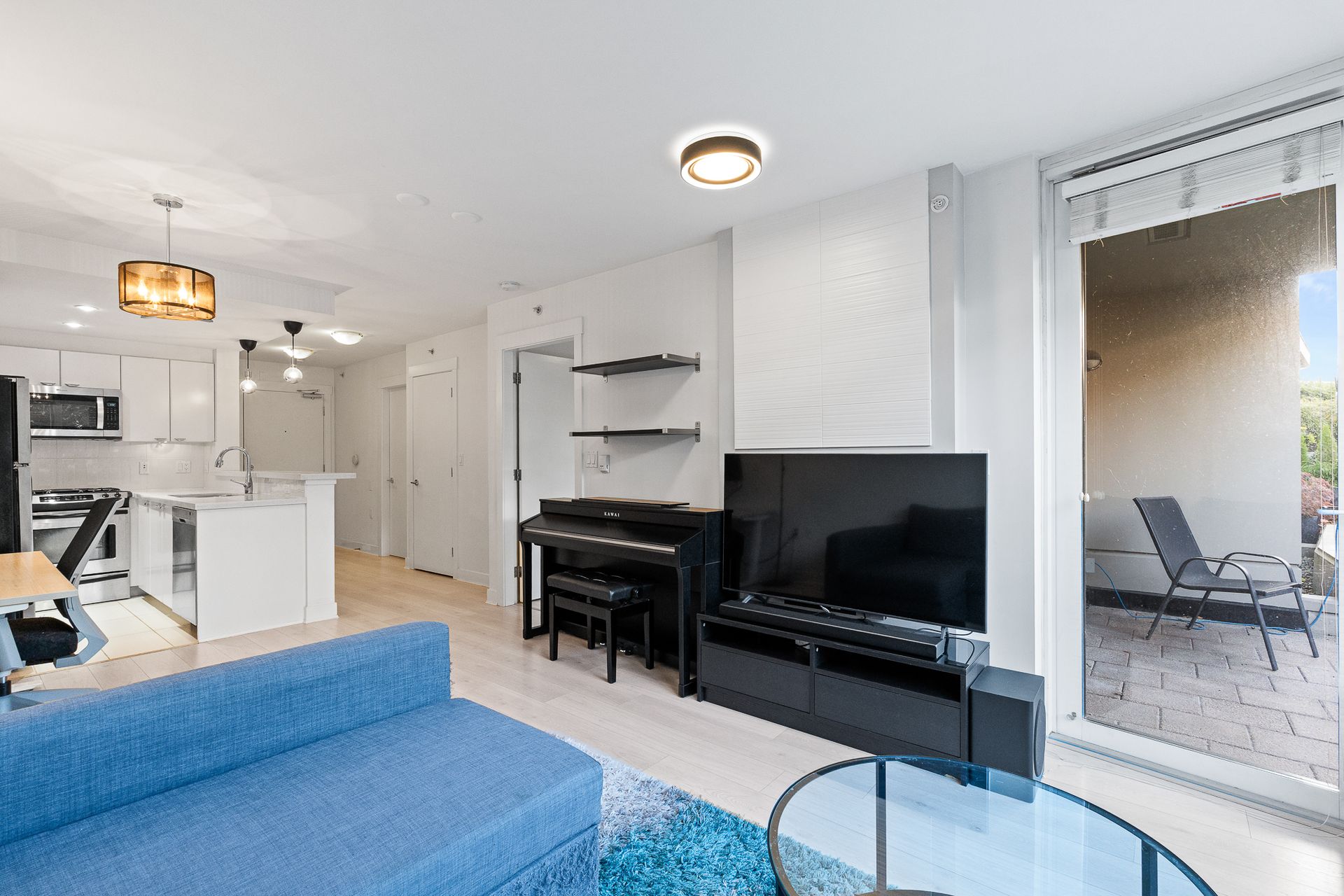 302-160-3rd-street-w-north-vancouver-10 at 302 - 160 W 3rd Street, Lower Lonsdale, North Vancouver