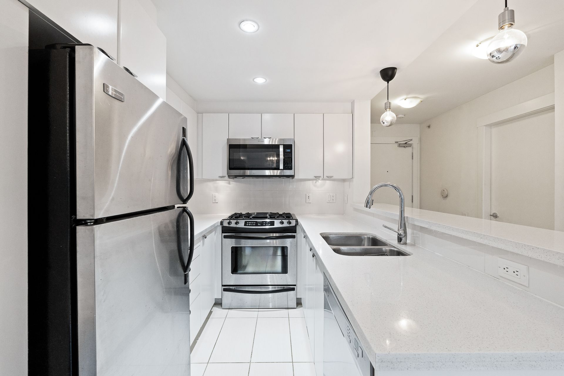 302-160-3rd-street-w-north-vancouver-5 at 302 - 160 W 3rd Street, Lower Lonsdale, North Vancouver