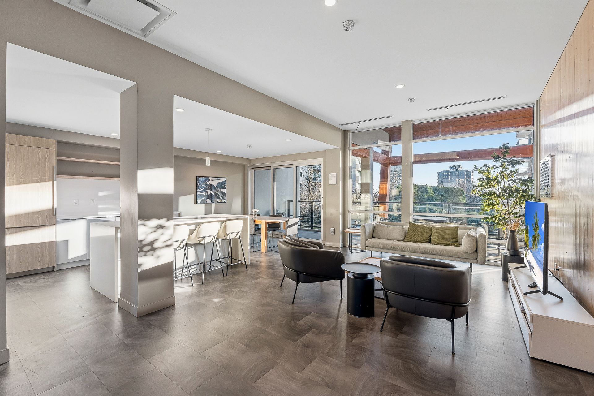  at TH3 - 108 E 8th Street, Central Lonsdale, North Vancouver