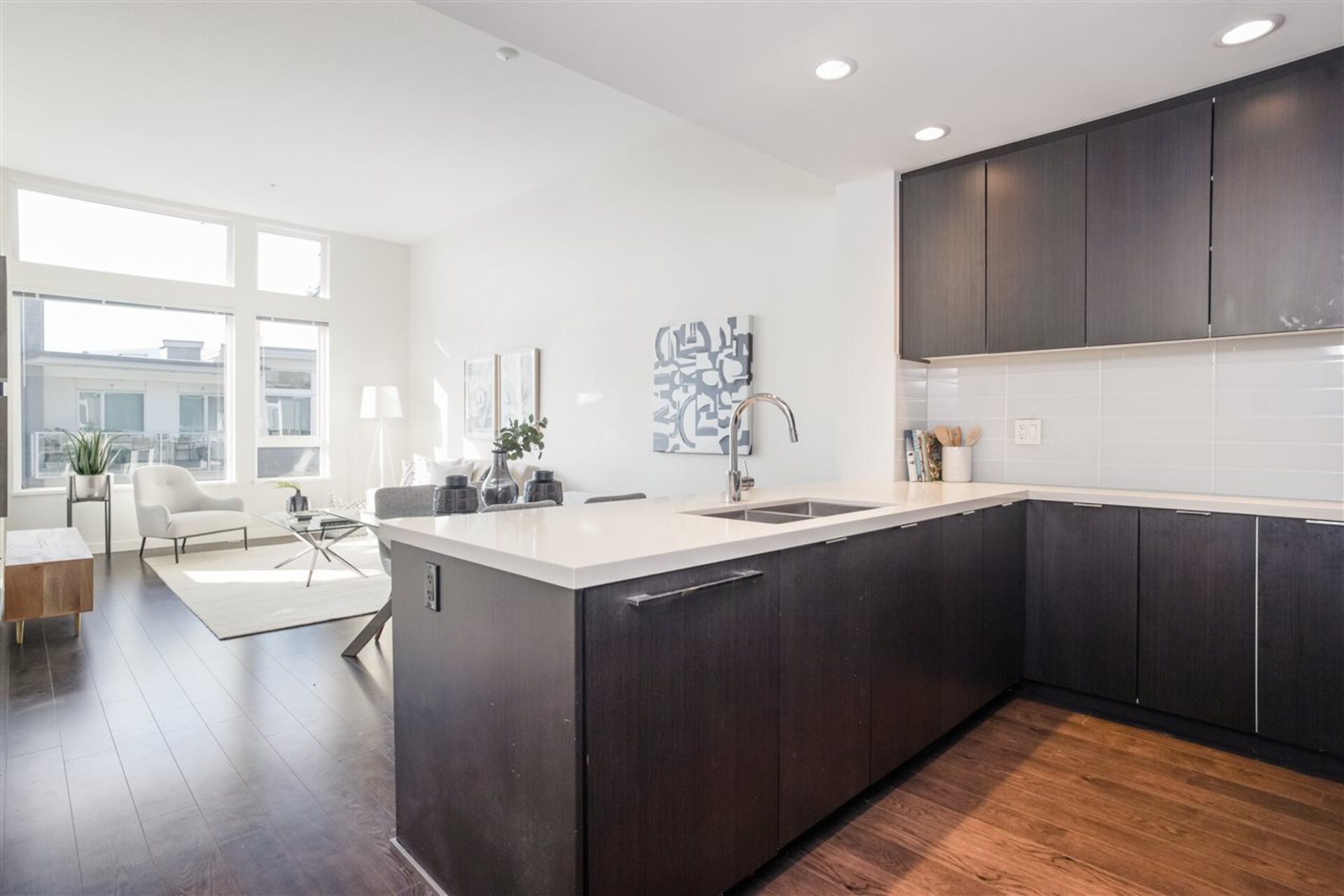 255-w-1st-street-lower-lonsdale-north-vancouver-10 at 511 - 255 W 1st Street, Lower Lonsdale, North Vancouver