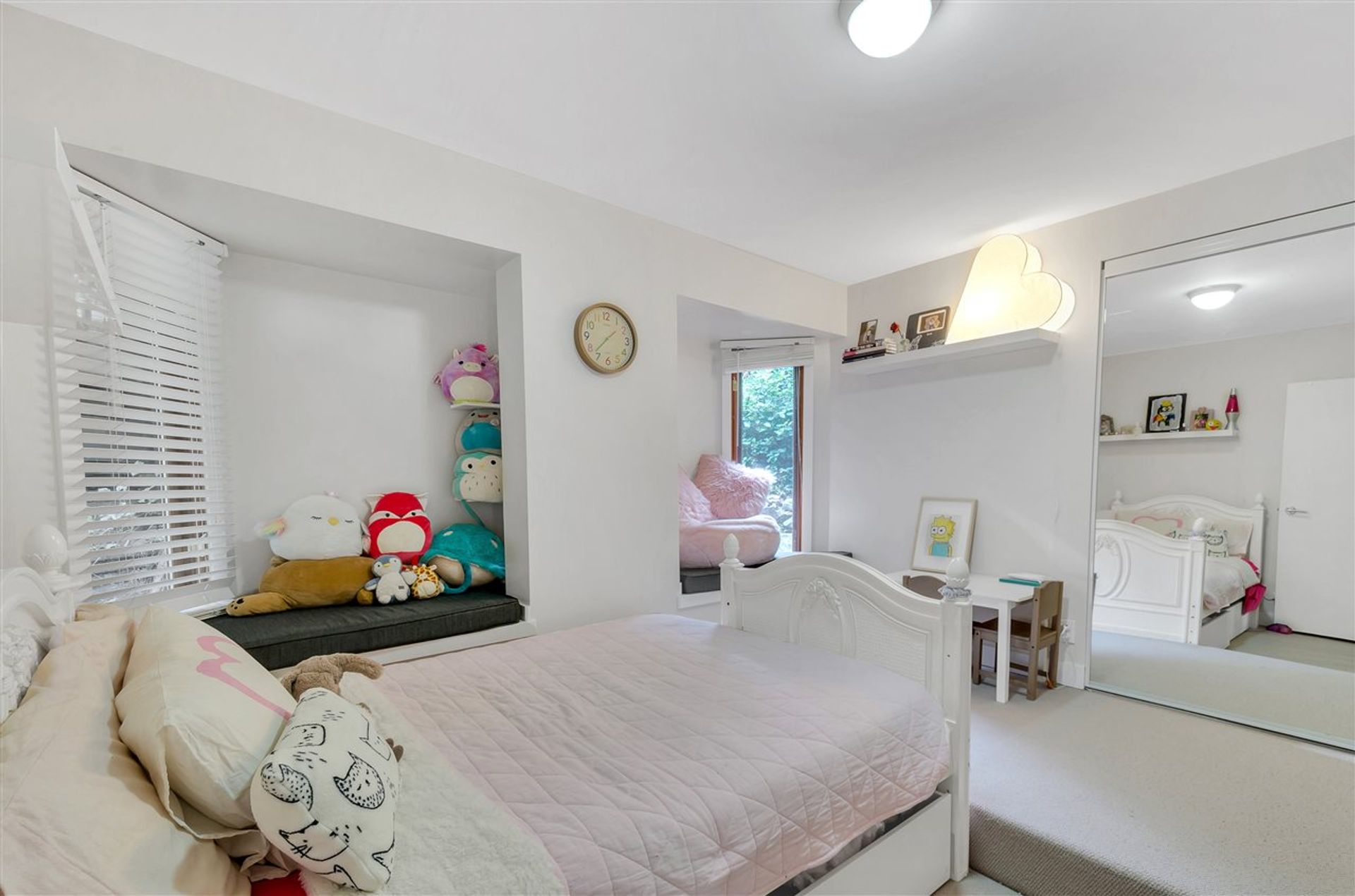 bed-3 at 5716 Marine Drive, Eagle Harbour, West Vancouver
