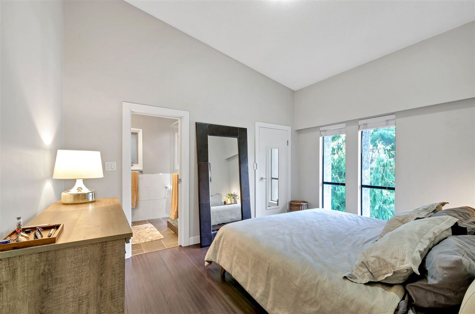 master-bed at 5716 Marine Drive, Eagle Harbour, West Vancouver