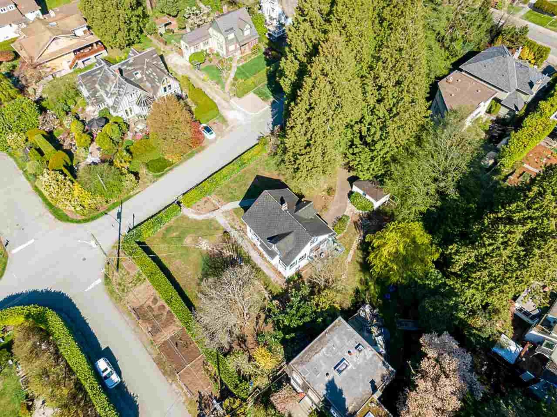 1591-haywood-avenue-ambleside-west-vancouver-27 at 1591 Haywood Avenue, Ambleside, West Vancouver