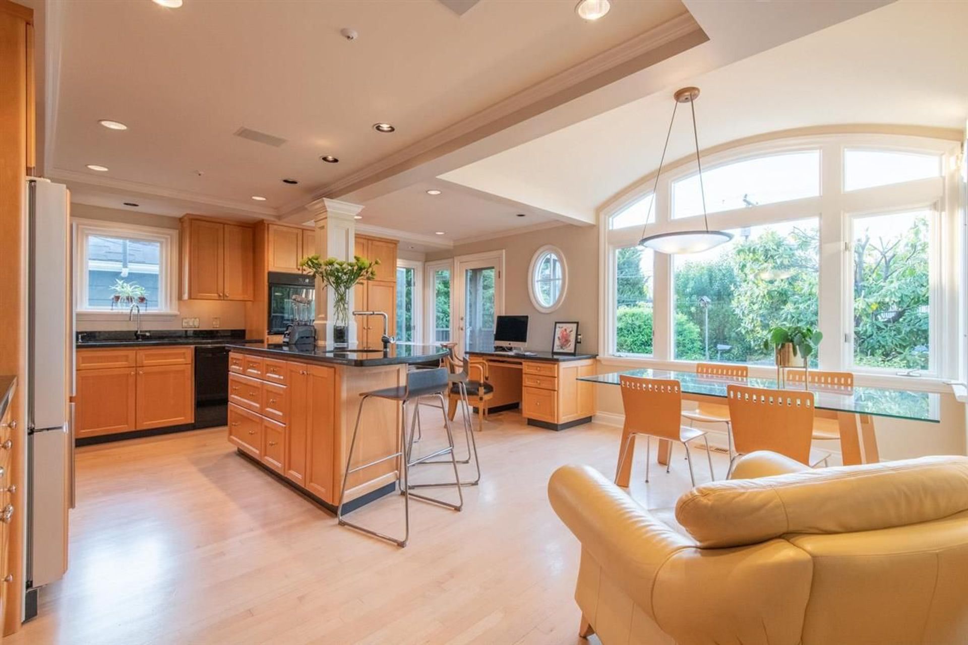 3057-w-2nd-avenue-kitsilano-vancouver-west-03 at 3057 W 2nd Avenue, Kitsilano, Vancouver West