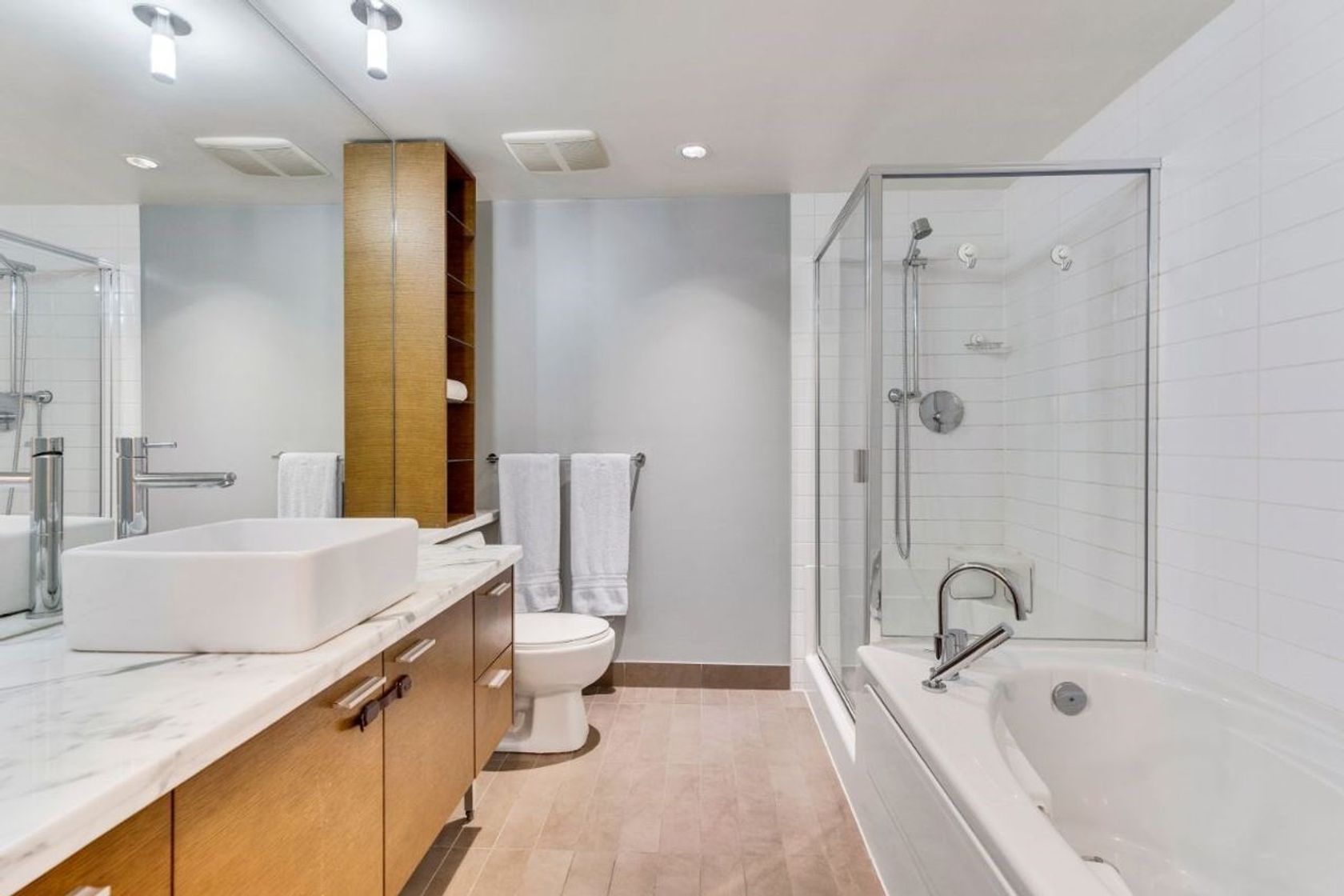 980-cooperage-way-yaletown-vancouver-west-25 at 107 - 980 Cooperage Way, Cooperage Park (Yaletown), Vancouver West