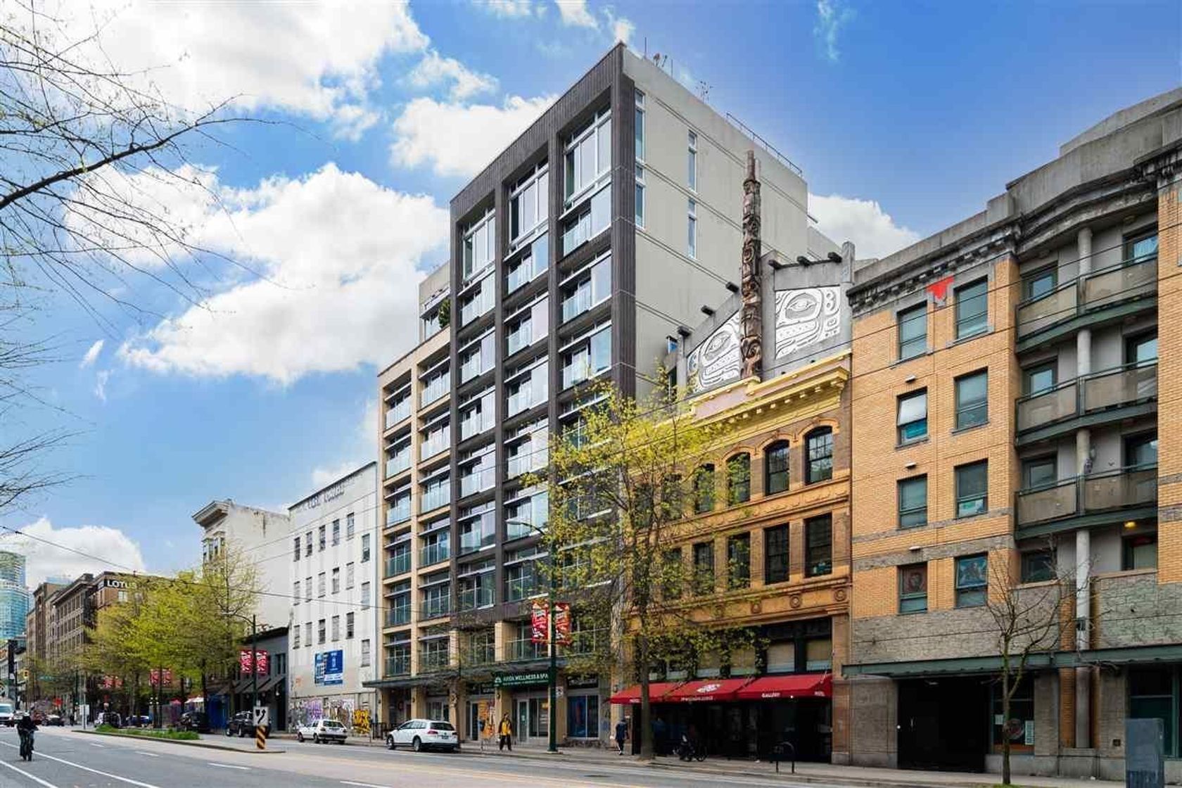 33-w-pender-street-downtown-vw-vancouver-west-02 at 607 - 33 W Pender Street, Downtown VW, Vancouver West