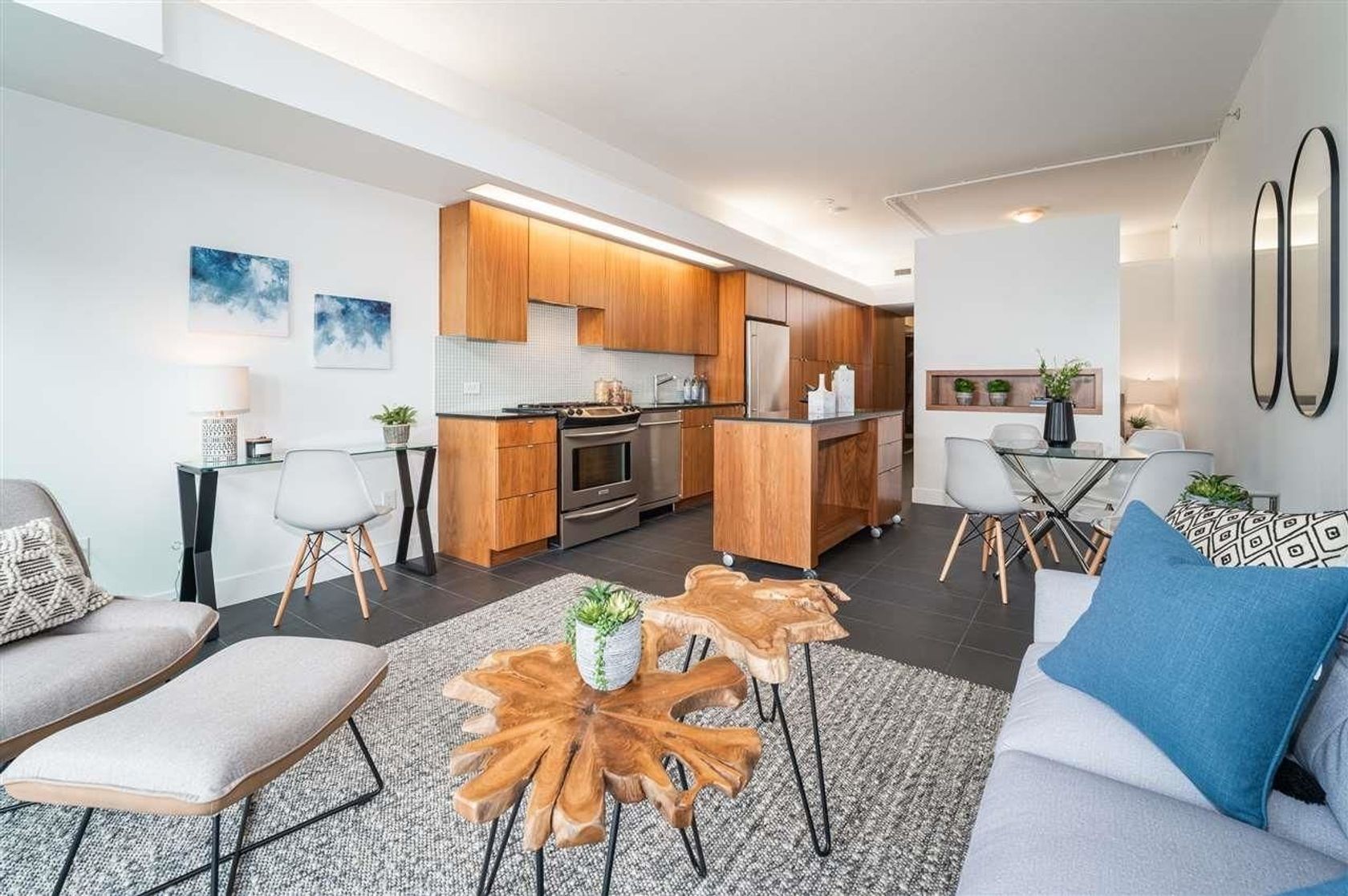 33-w-pender-street-downtown-vw-vancouver-west-12 at 607 - 33 W Pender Street, Downtown VW, Vancouver West