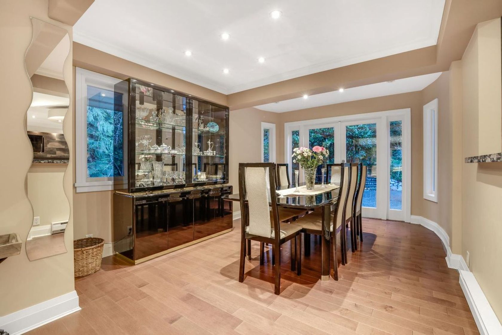 107-bonnymuir-drive-glenmore-west-vancouver-11 at 107 Bonnymuir Drive, Glenmore, West Vancouver