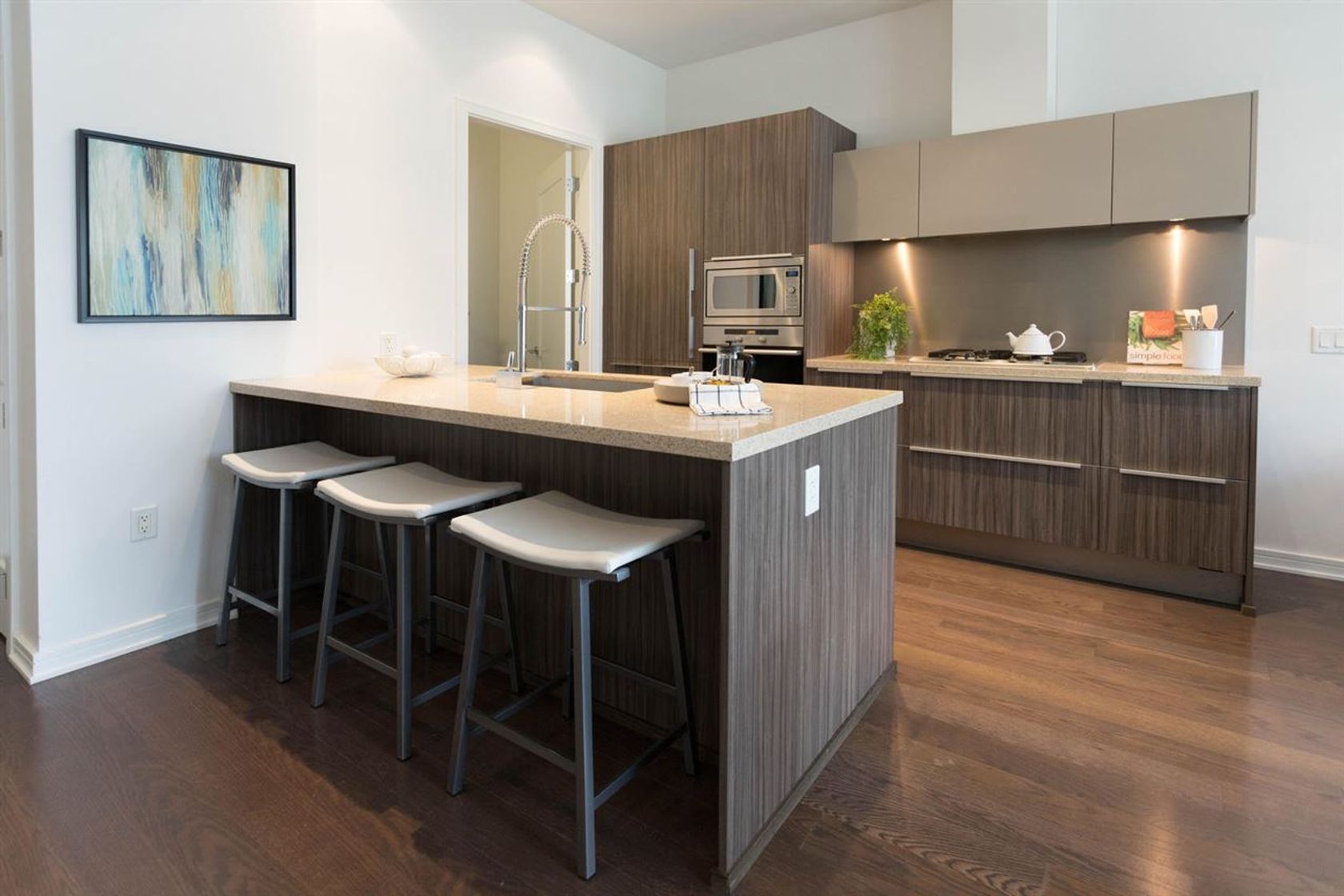 204-8 at 204 - 1633 Ontario Street, Olympic Village (False Creek), Vancouver West