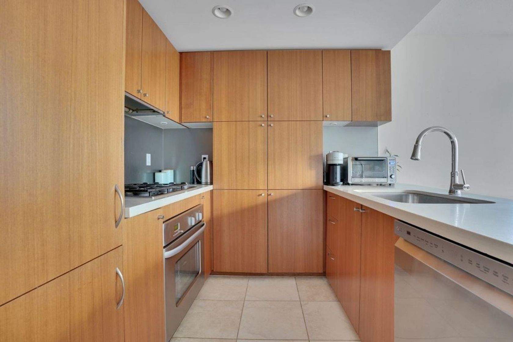 1133-homer-street-yaletown-vancouver-west-04 at 1006 - 1133 Homer Street, Yaletown, Vancouver West