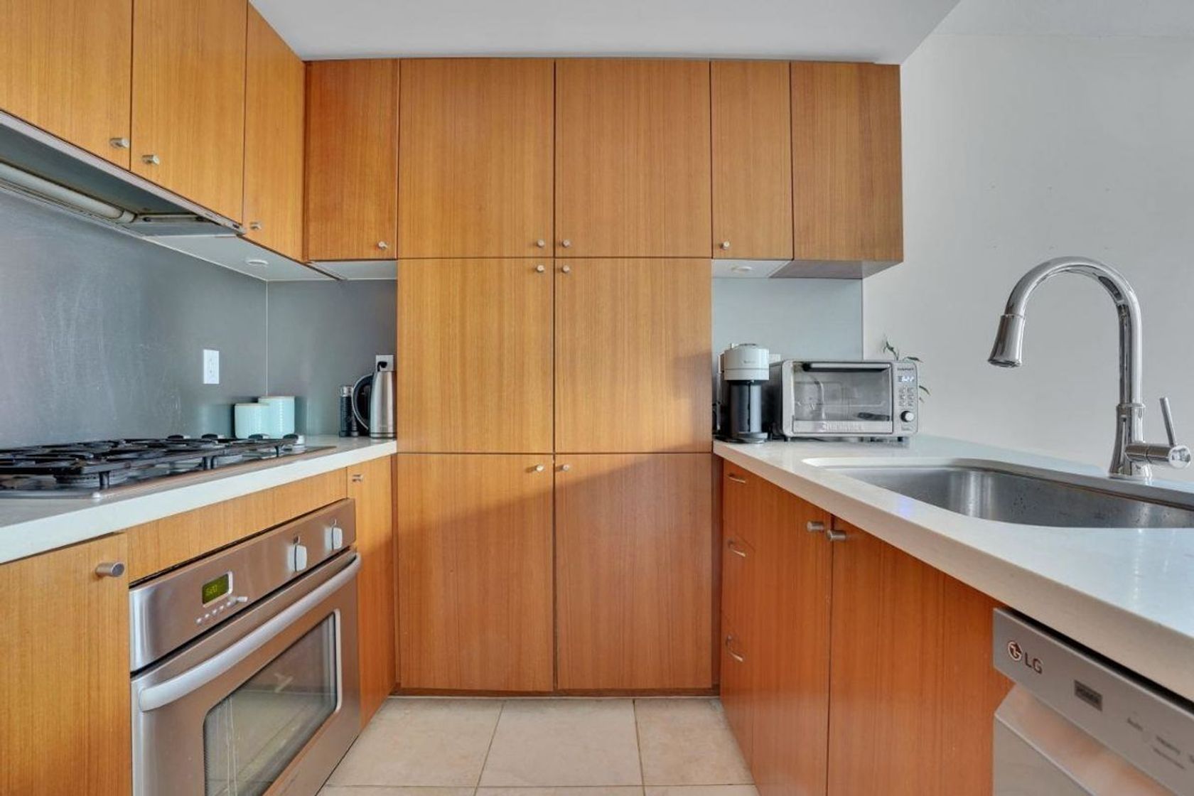 1133-homer-street-yaletown-vancouver-west-05 at 1006 - 1133 Homer Street, Yaletown, Vancouver West