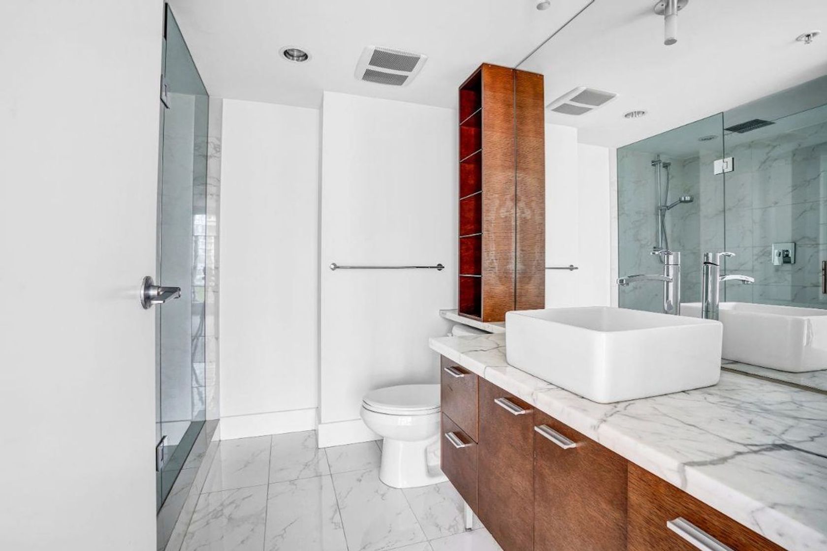 980-cooperage-way-yaletown-vancouver-west-27 at 606 - 980 Cooperage Way, Cooperage Park (Yaletown), Vancouver West