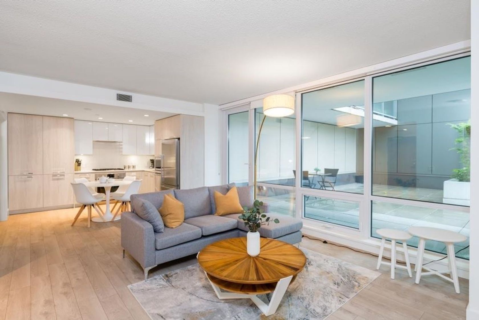 680-seylynn-crescent-lynnmour-north-vancouver-09 at 321 - 680 Seylynn Crescent, Lynnmour, North Vancouver