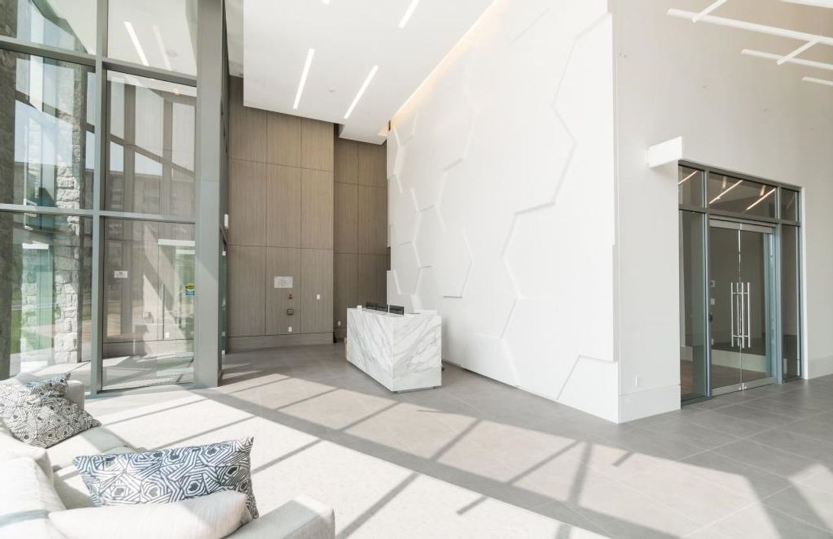 680-seylynn-crescent-lynnmour-north-vancouver-32 at 321 - 680 Seylynn Crescent, Lynnmour, North Vancouver