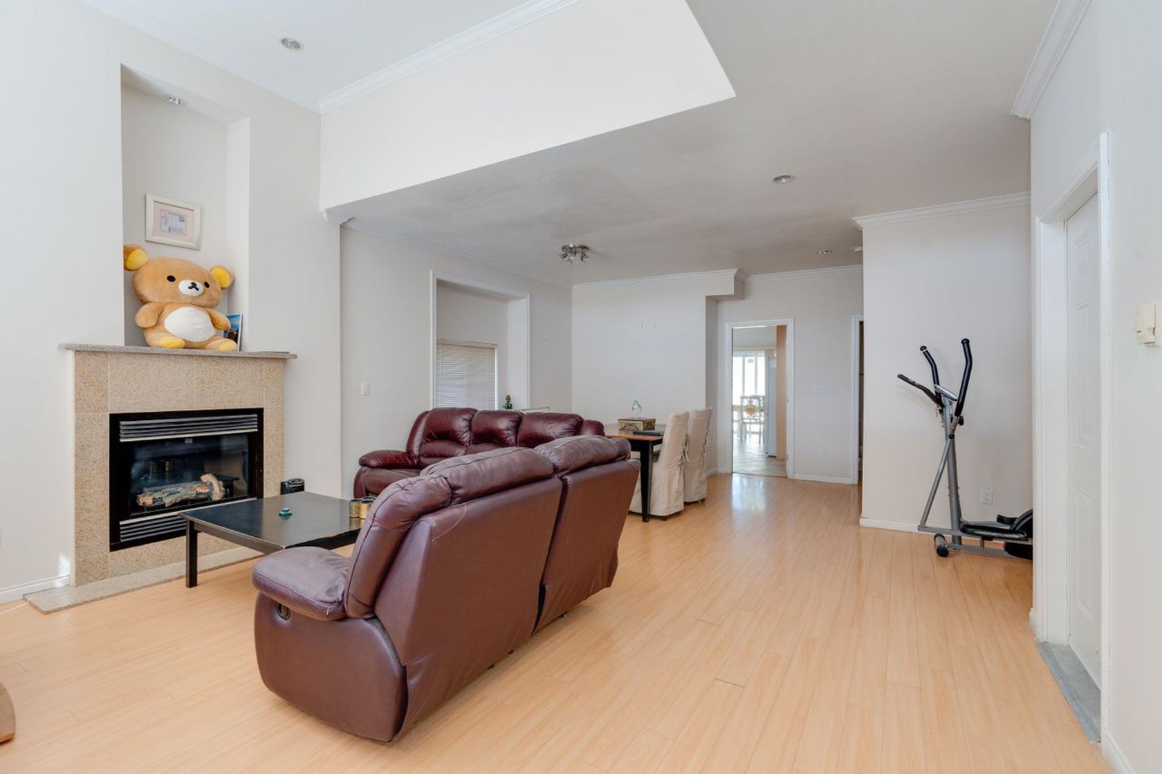 5989-rumble-street-metrotown-burnaby-south-03 at 5989 Rumble Street, Metrotown, Burnaby South