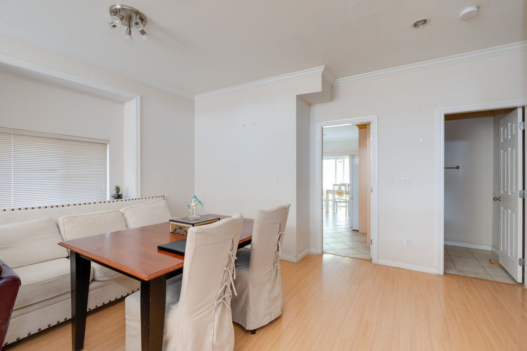 5989-rumble-street-metrotown-burnaby-south-05 at 5989 Rumble Street, Metrotown, Burnaby South