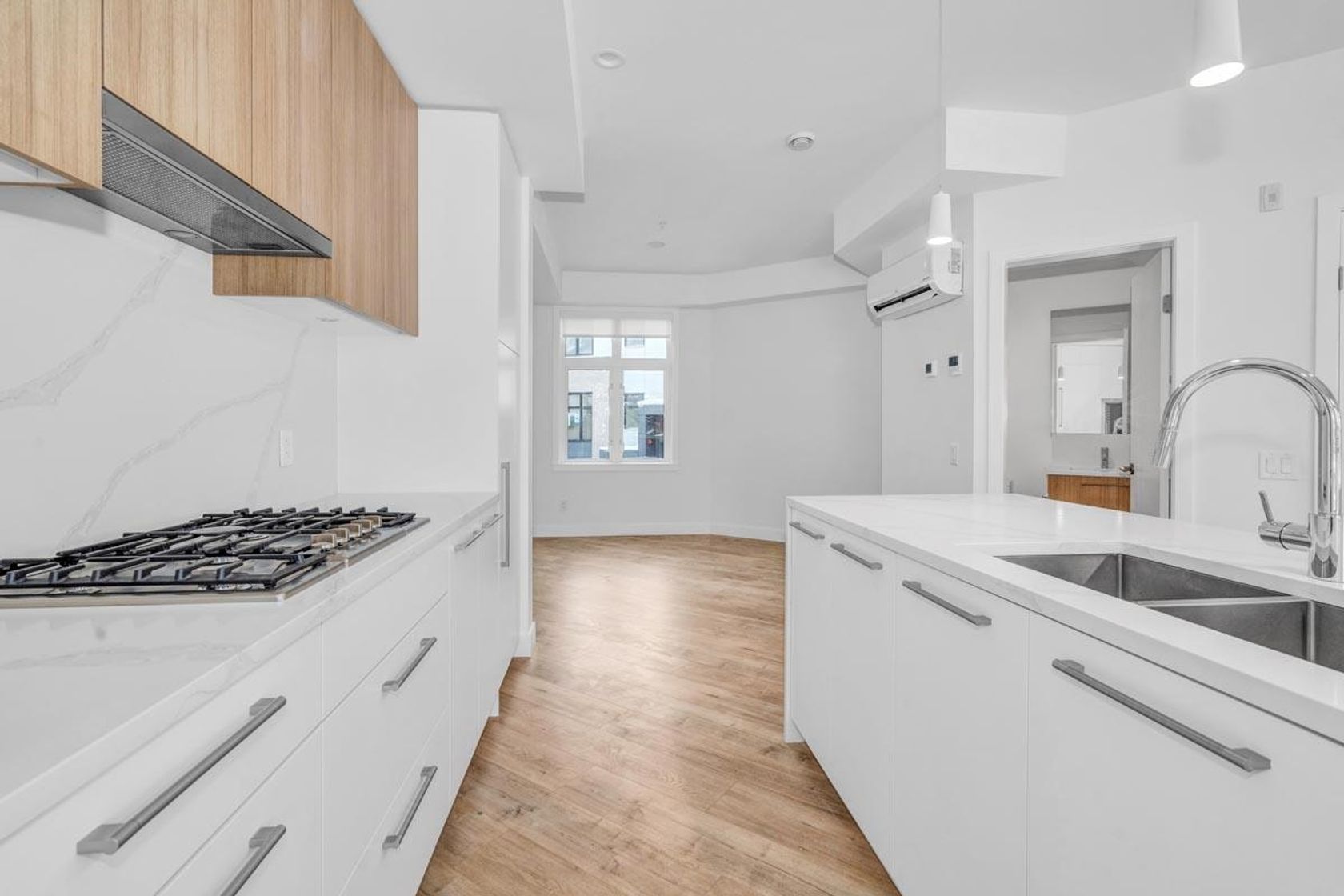 2035-glenaire-drive-pemberton-nv-north-vancouver-08 at 206 - 2035 Glenaire Drive, Pemberton NV, North Vancouver