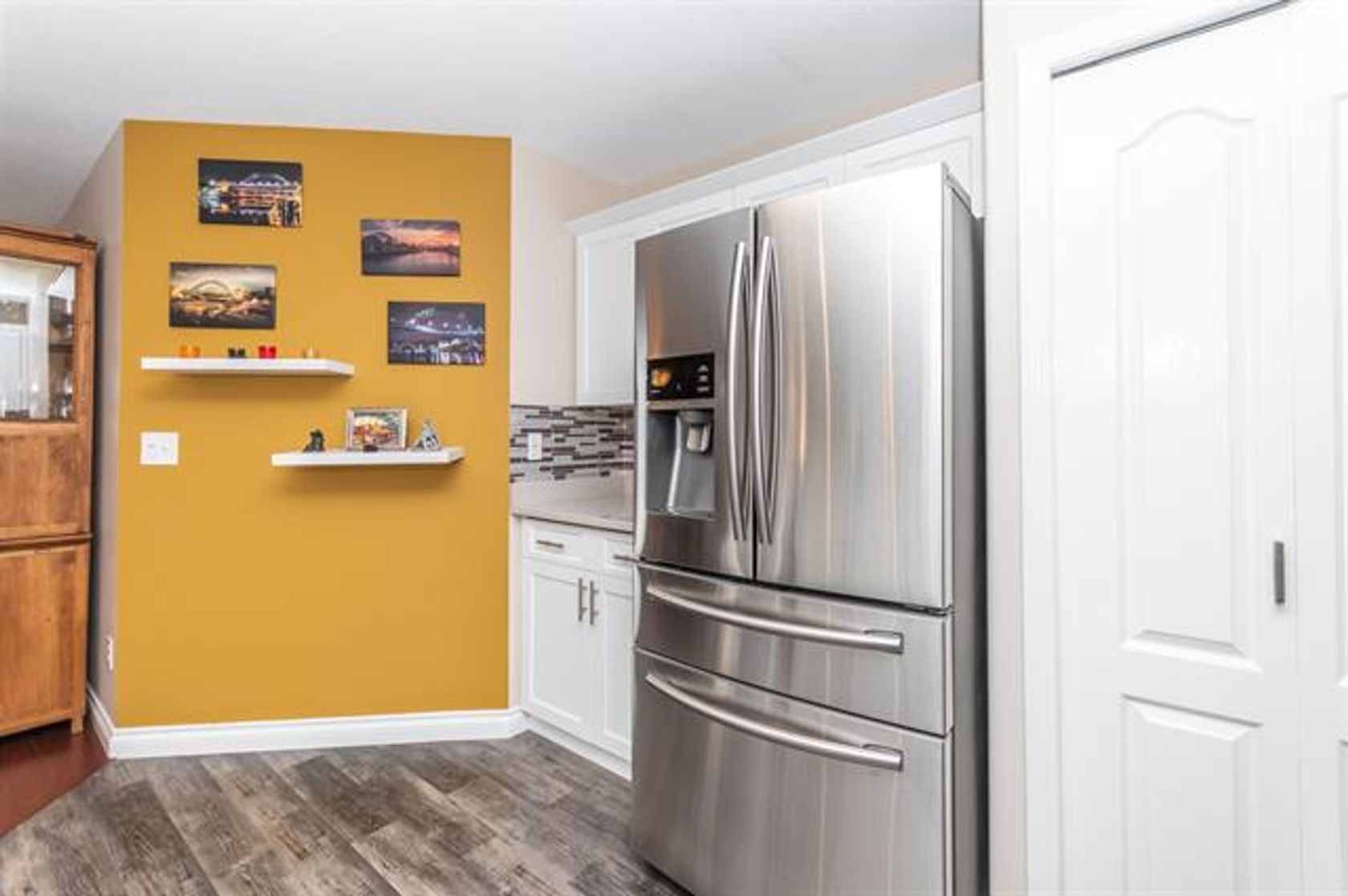 262768926-12 at 354 -  WALNUT A Harrison Lake, Harrison Hot Springs