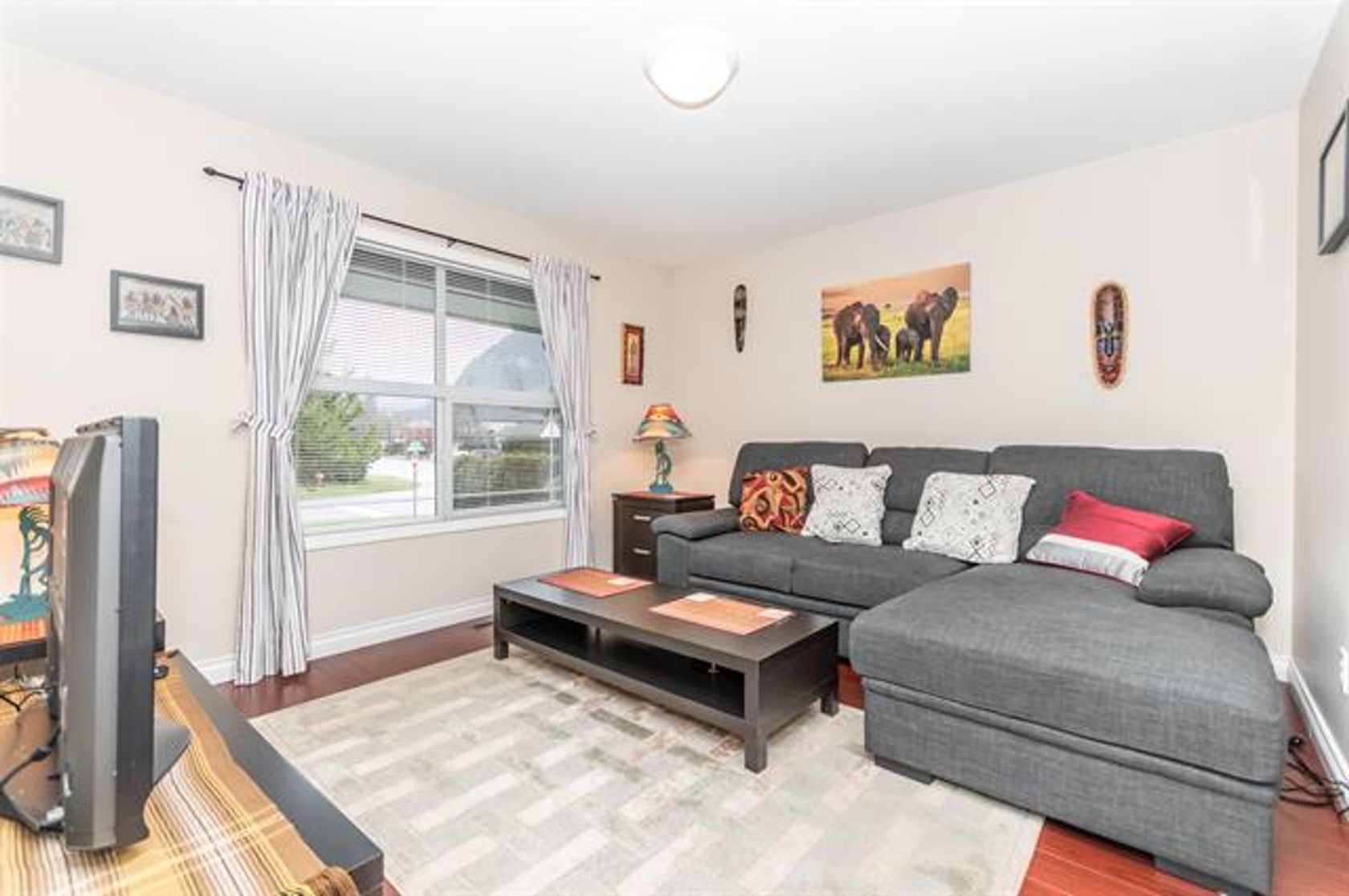 262768926-15 at 354 -  WALNUT A Harrison Lake, Harrison Hot Springs