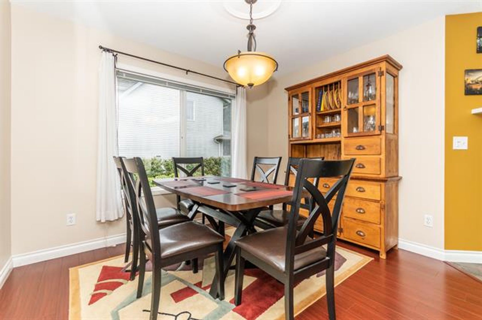 262768926-7 at 354 -  WALNUT A Harrison Lake, Harrison Hot Springs