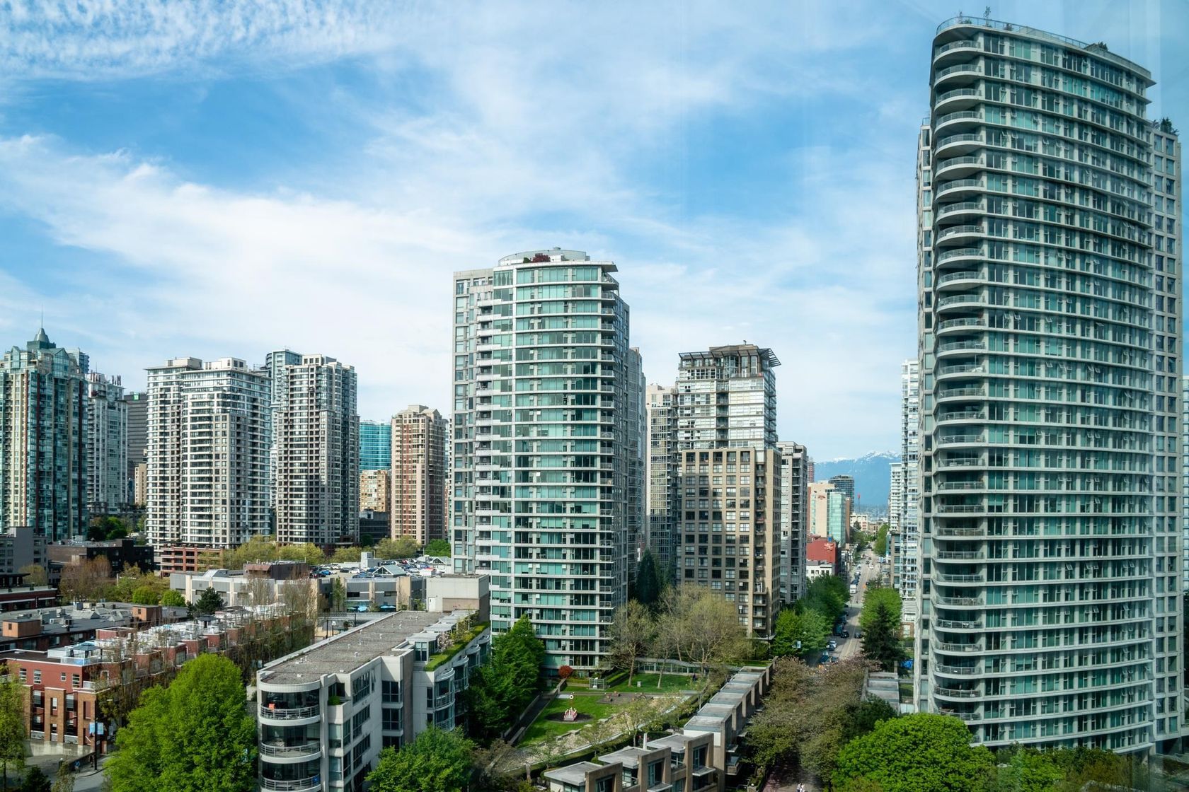 193-aquarius-mews-yaletown-vancouver-west-03 at 1605 - 193 Aquarius Mews, False Creek-Yaletown (Yaletown), Vancouver West