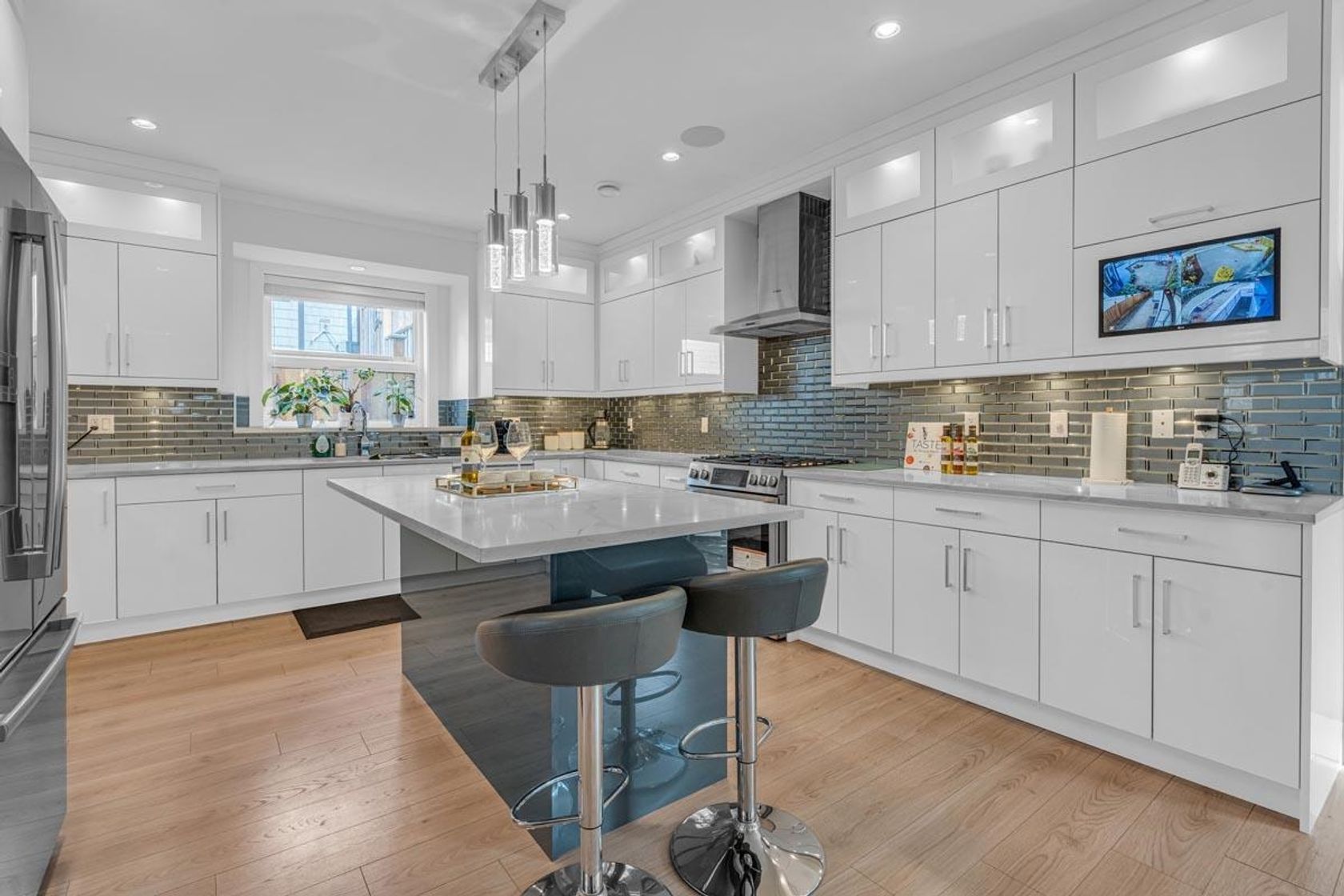 856-browning-place-blueridge-nv-north-vancouver-09 at 856 Browning Place, Blueridge NV, North Vancouver