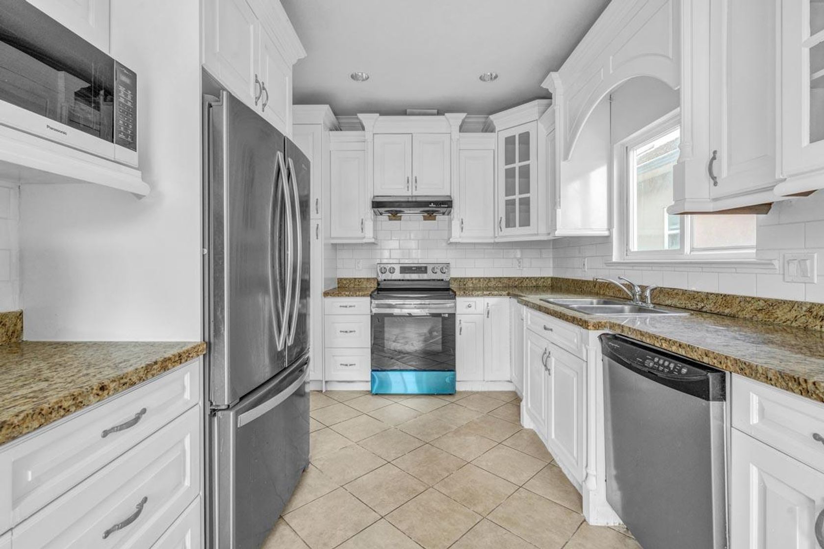 7128-humphries-avenue-highgate-burnaby-south-08 at 7128 Humphries Avenue, Highgate, Burnaby South