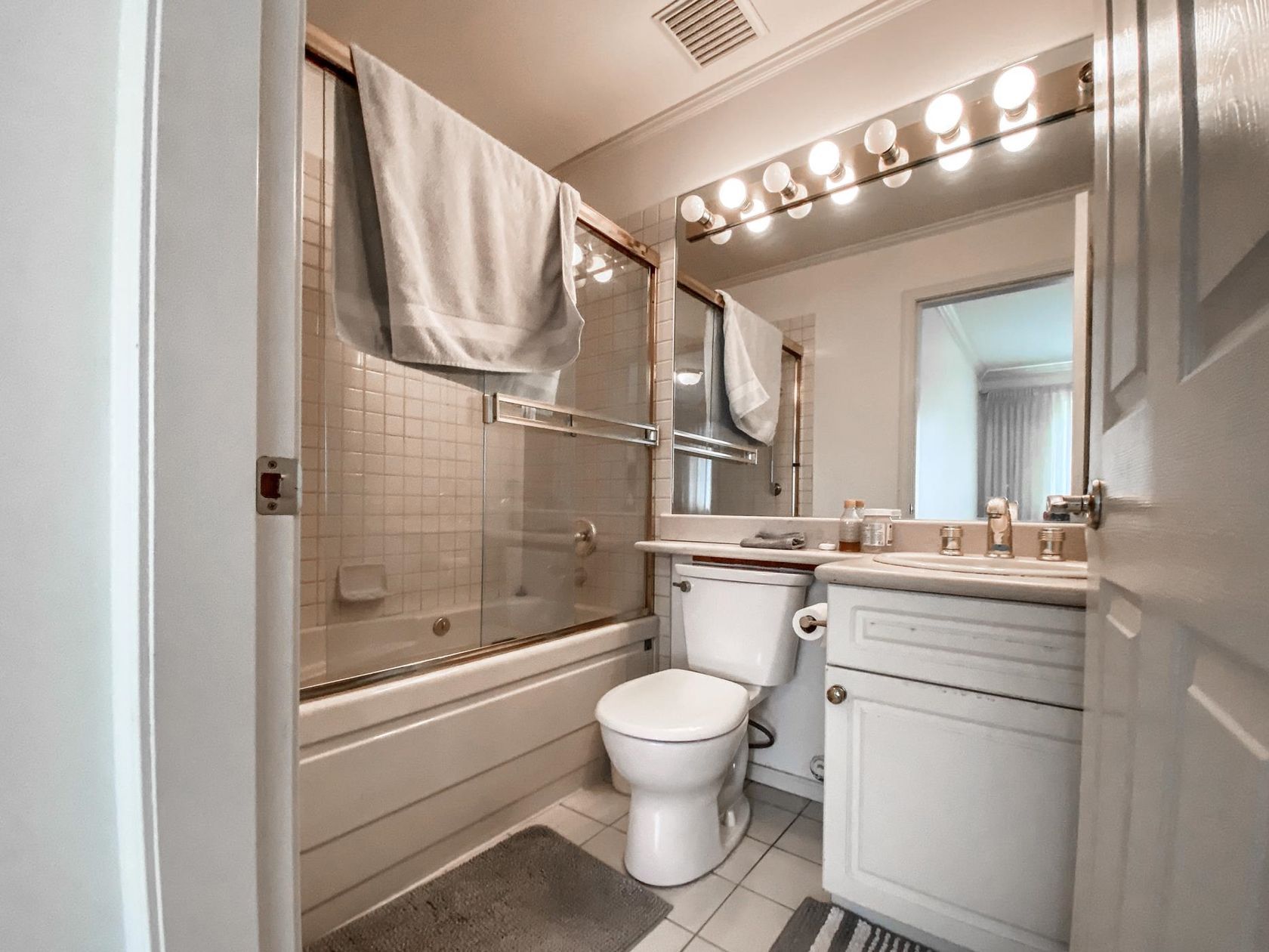 1132-w-50th-avenue-south-granville-vancouver-west-35 at 1132 W 50th Avenue, South Granville, Vancouver West