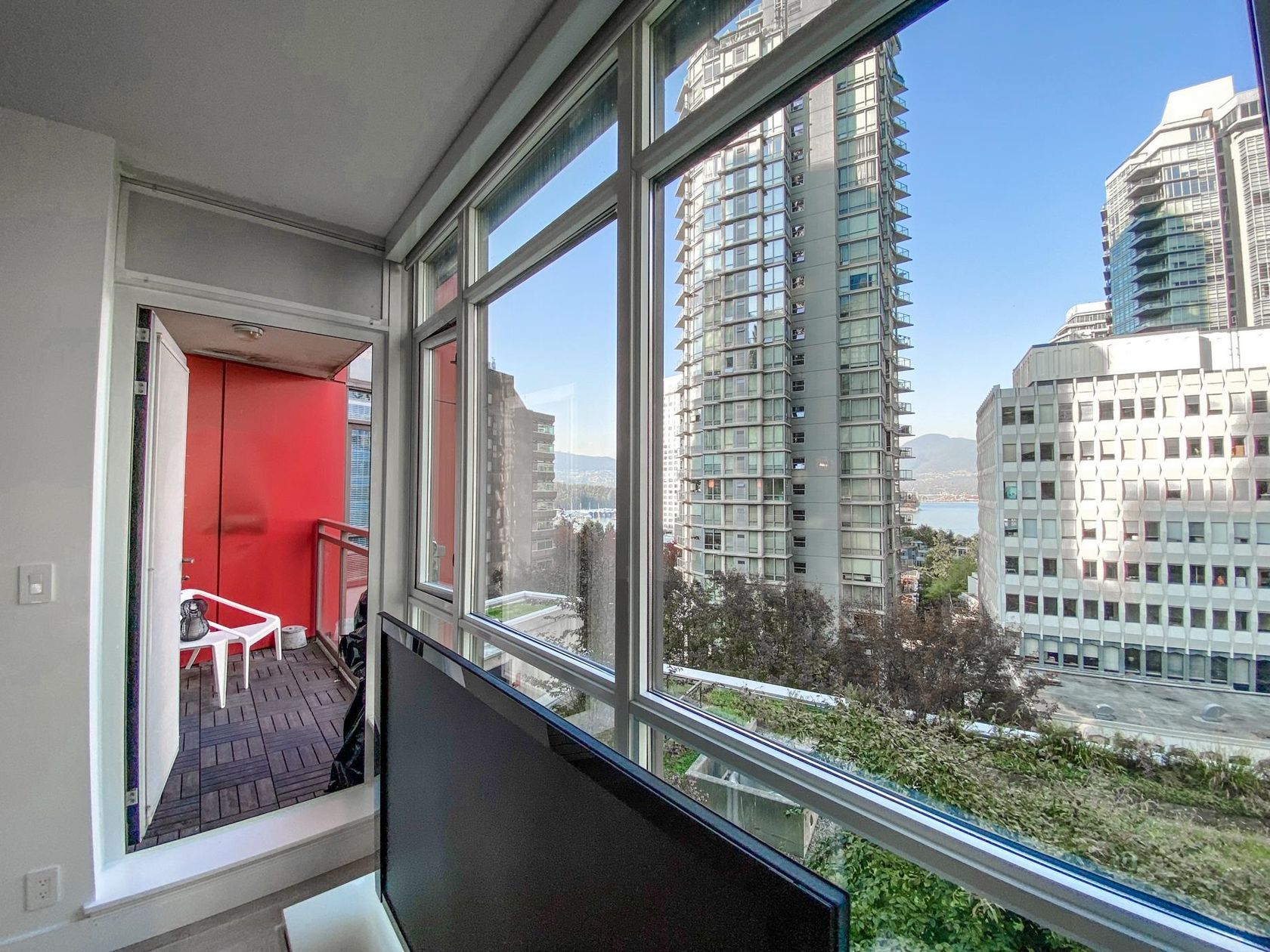 1211-melville-street-coal-harbour-vancouver-west-10 at 606 - 1211 Melville Street, Coal Harbour, Vancouver West