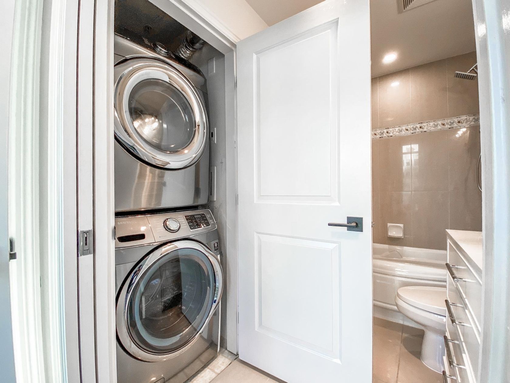 1211-melville-street-coal-harbour-vancouver-west-16 at 606 - 1211 Melville Street, Coal Harbour, Vancouver West