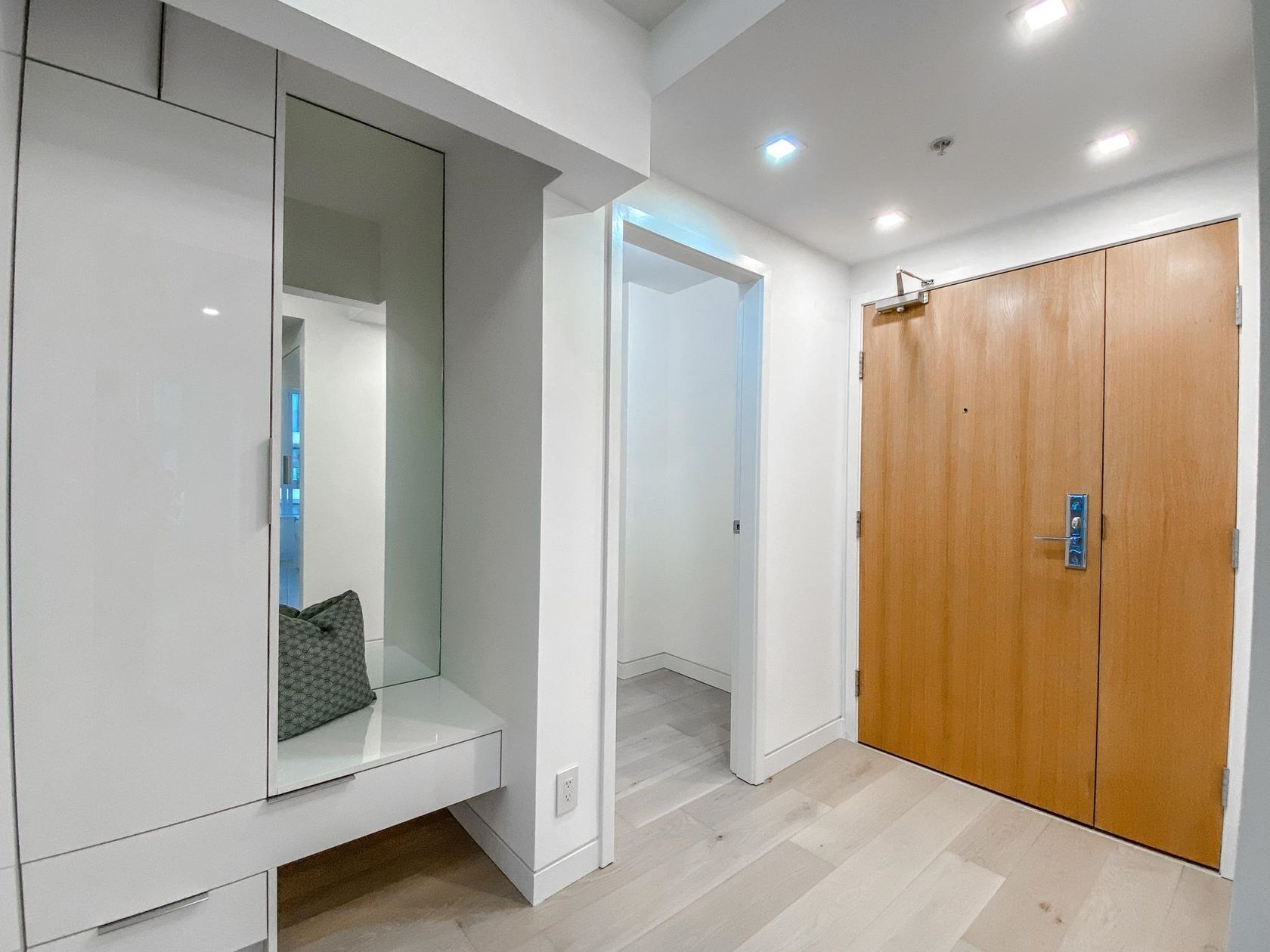 8-smithe-mews-yaletown-vancouver-west-24 at 1201 - 8 Smithe Mews, Cooperage Park (Yaletown), Vancouver West