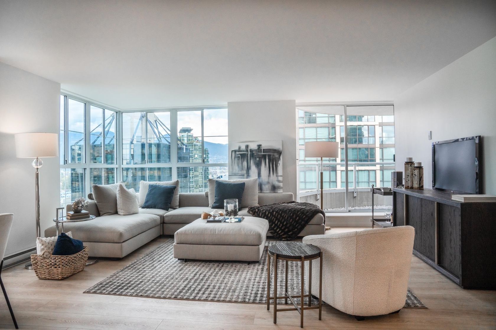 717-jervis-street-west-end-vw-vancouver-west-01 at 1101 - 717 Jervis Street, West End VW, Vancouver West