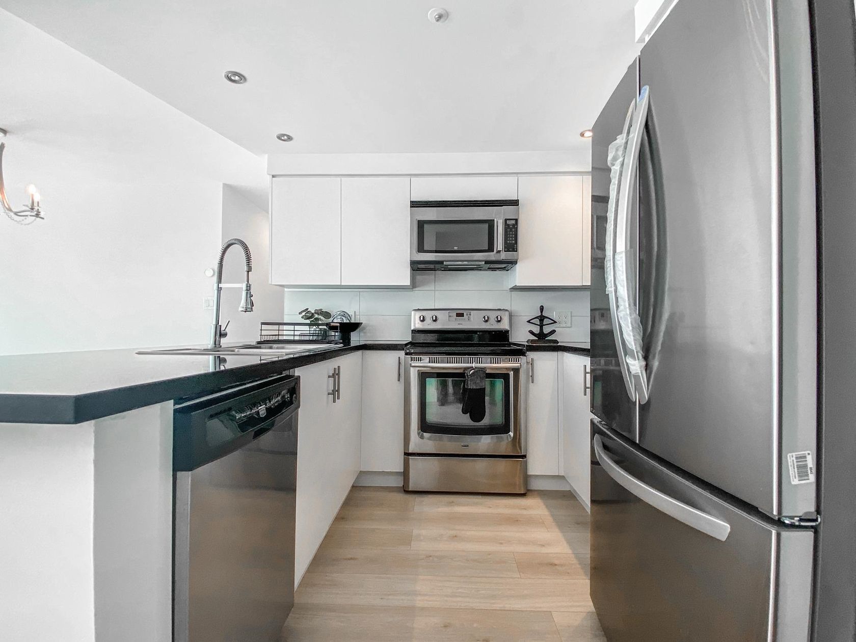 1009-expo-boulevard-yaletown-vancouver-west-09-1 at 1705 - 1009 Expo Boulevard, Yaletown, Vancouver West