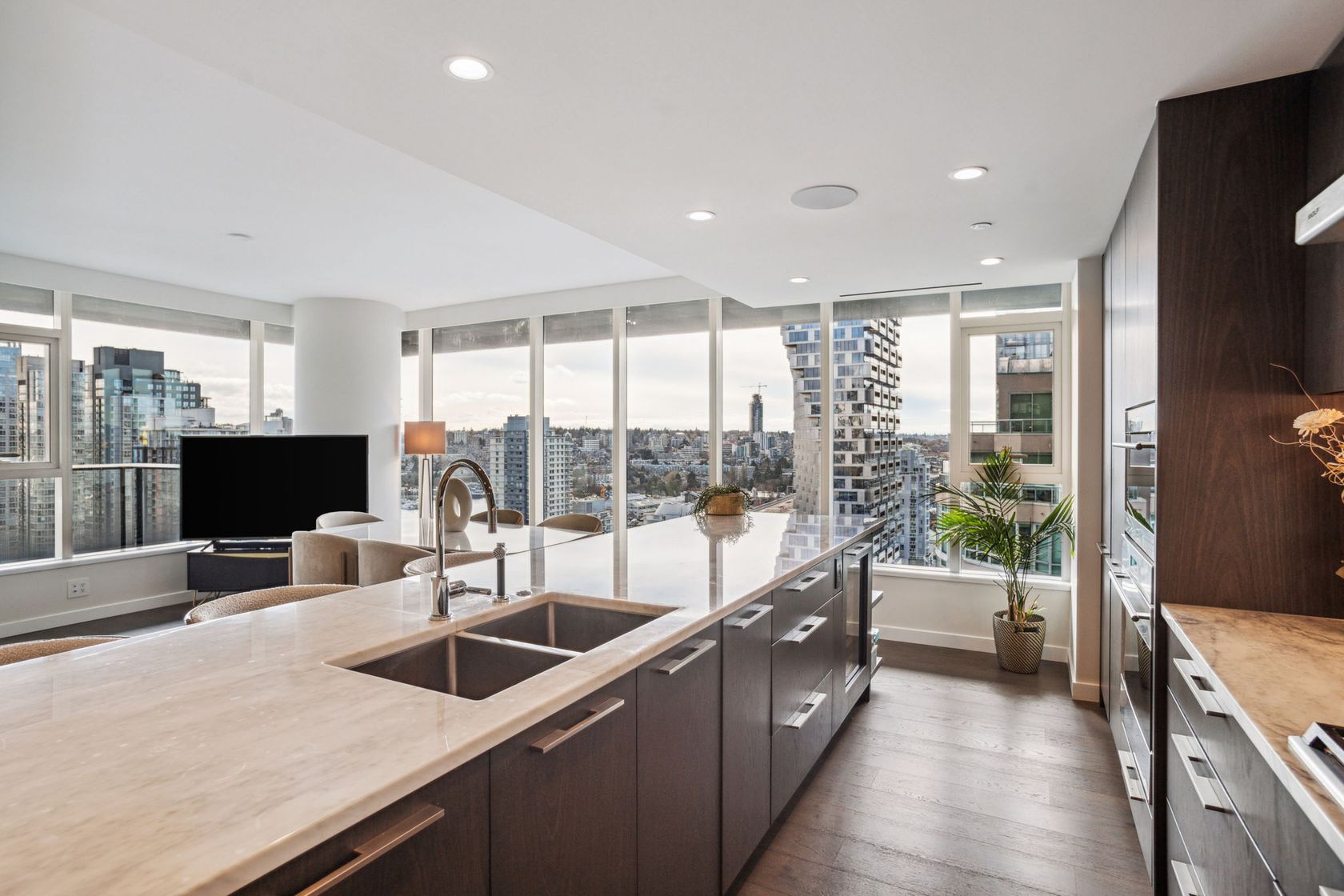 18-web-or-mls-018 at 1903 - 1335 Howe, Vancouver West