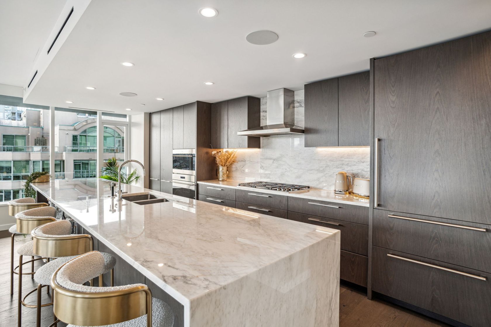 19-web-or-mls-019 at 1903 - 1335 Howe, Vancouver West